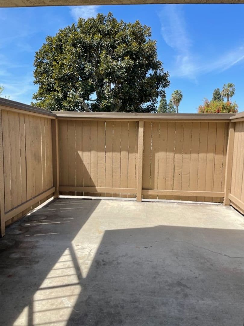 Buena Park Apartment: 7500 Crescent Avenue