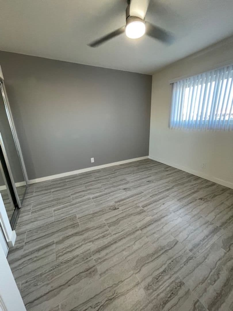 Lakewood Apartment: 2616 Green Meadow Rd.