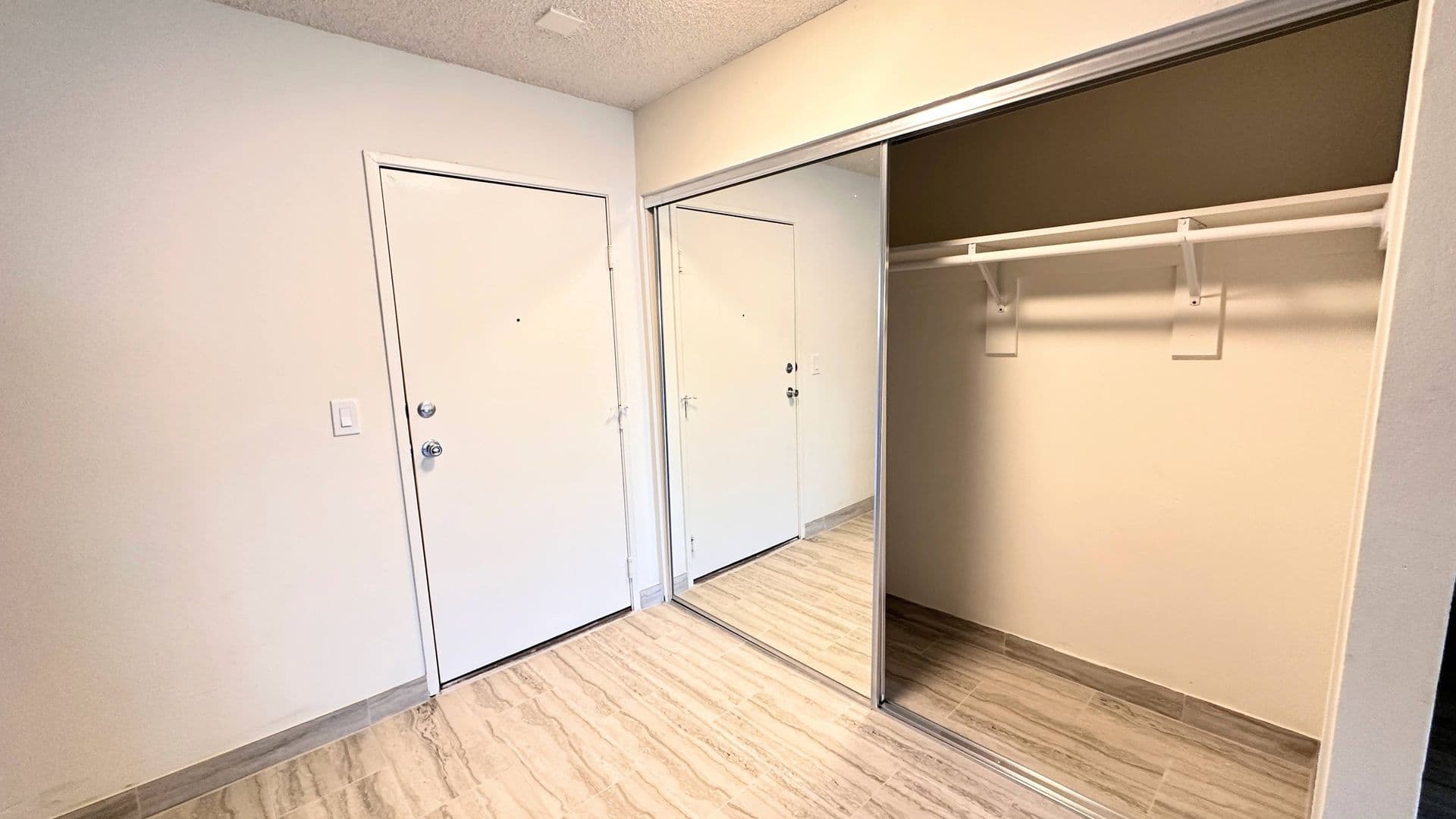 Santa Ana Apartment: 810 N. Minter St.