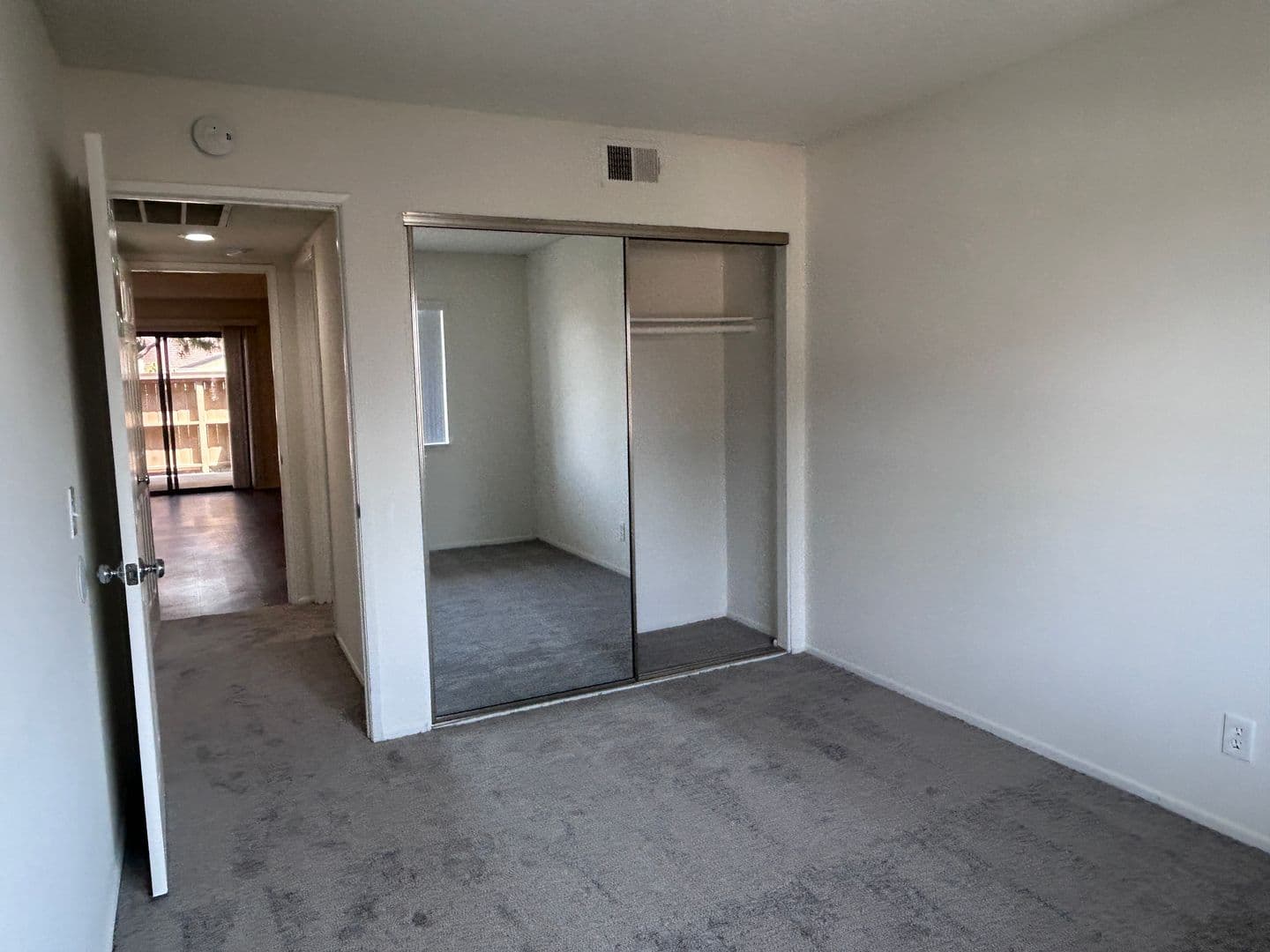 Buena Park Apartment: 7500 Crescent Avenue