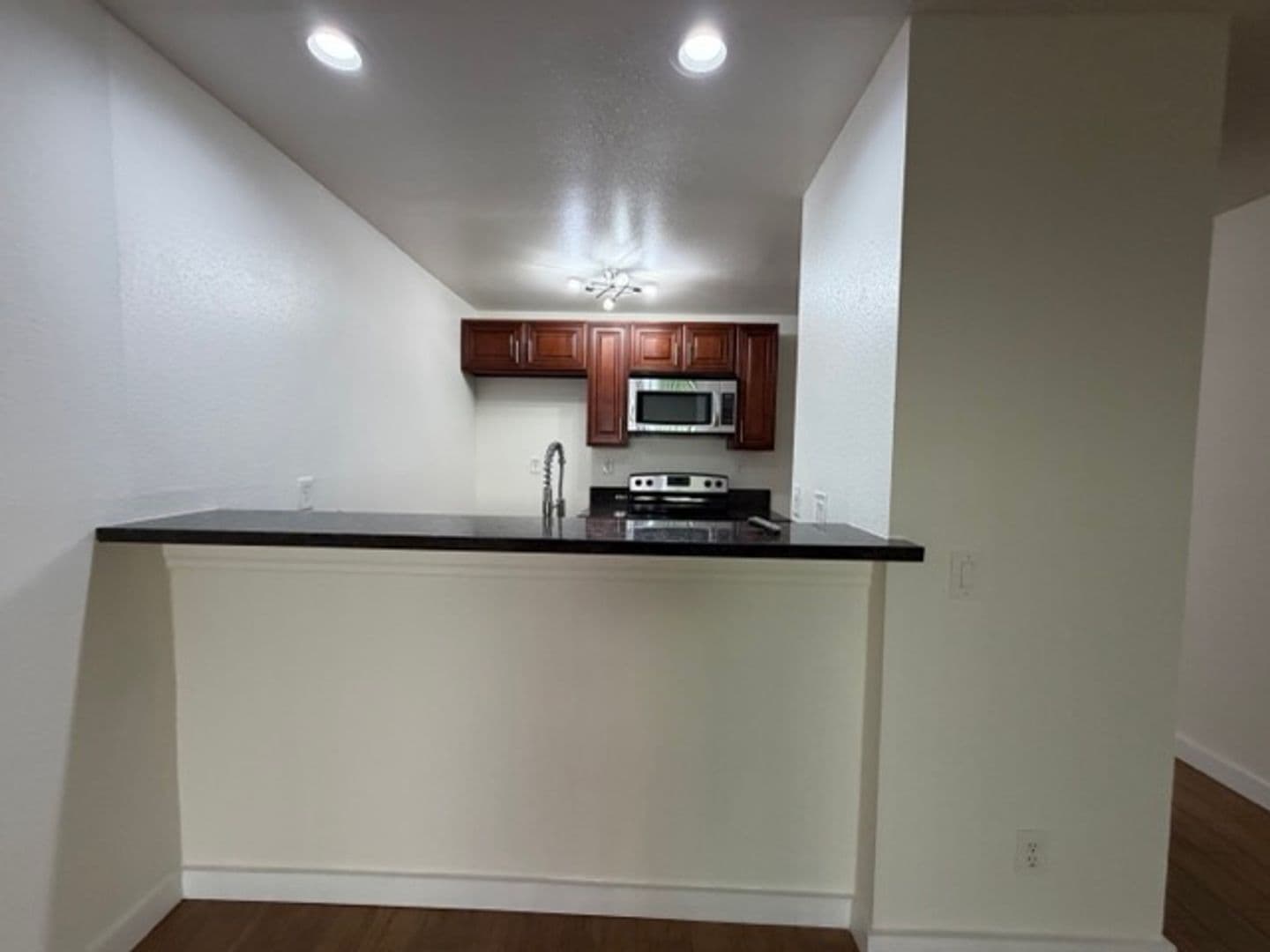 Orange Apartment: 1544 E Quincy Ave #A-03