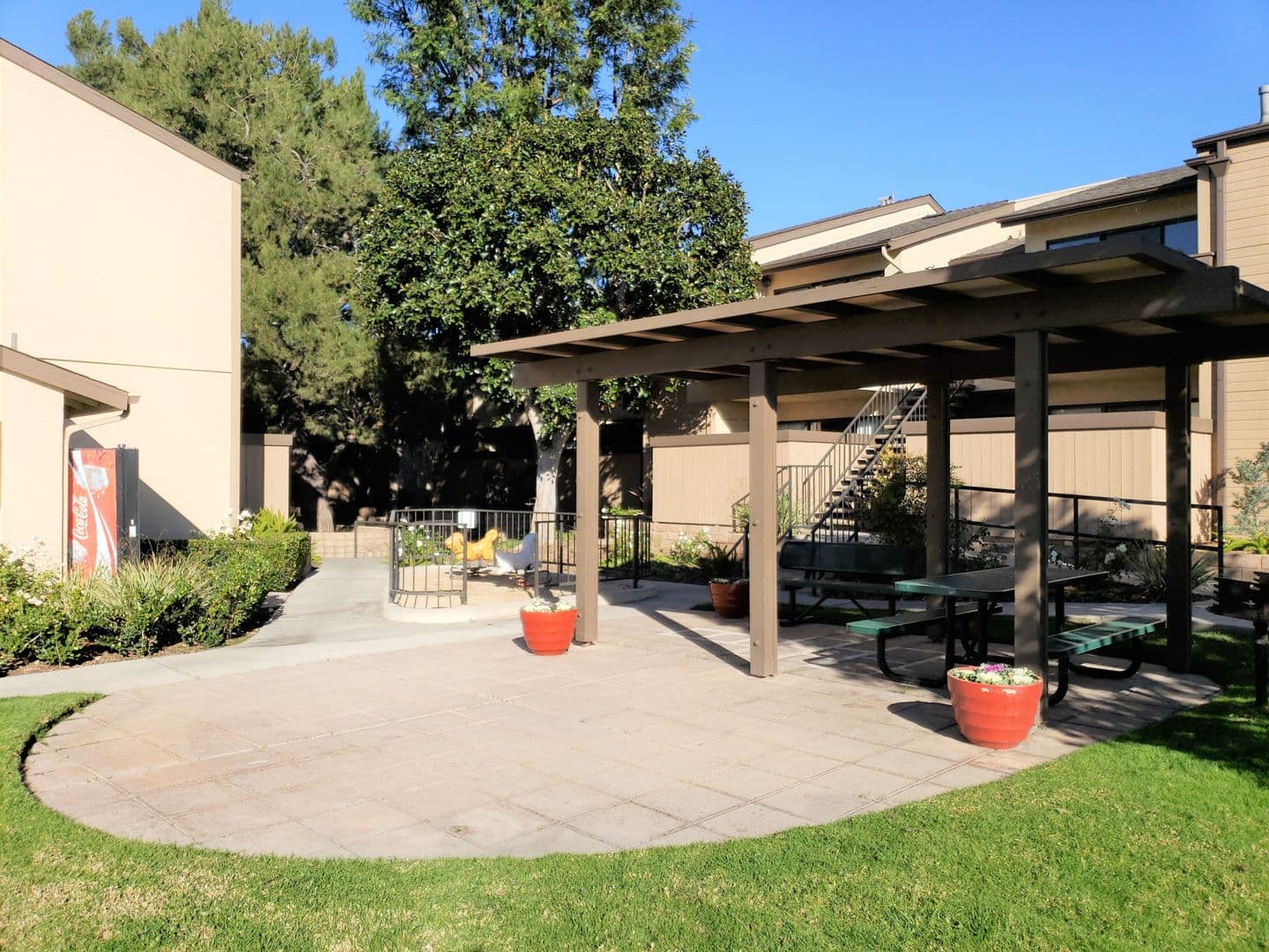 Buena Park Apartment: 7500 Crescent Avenue