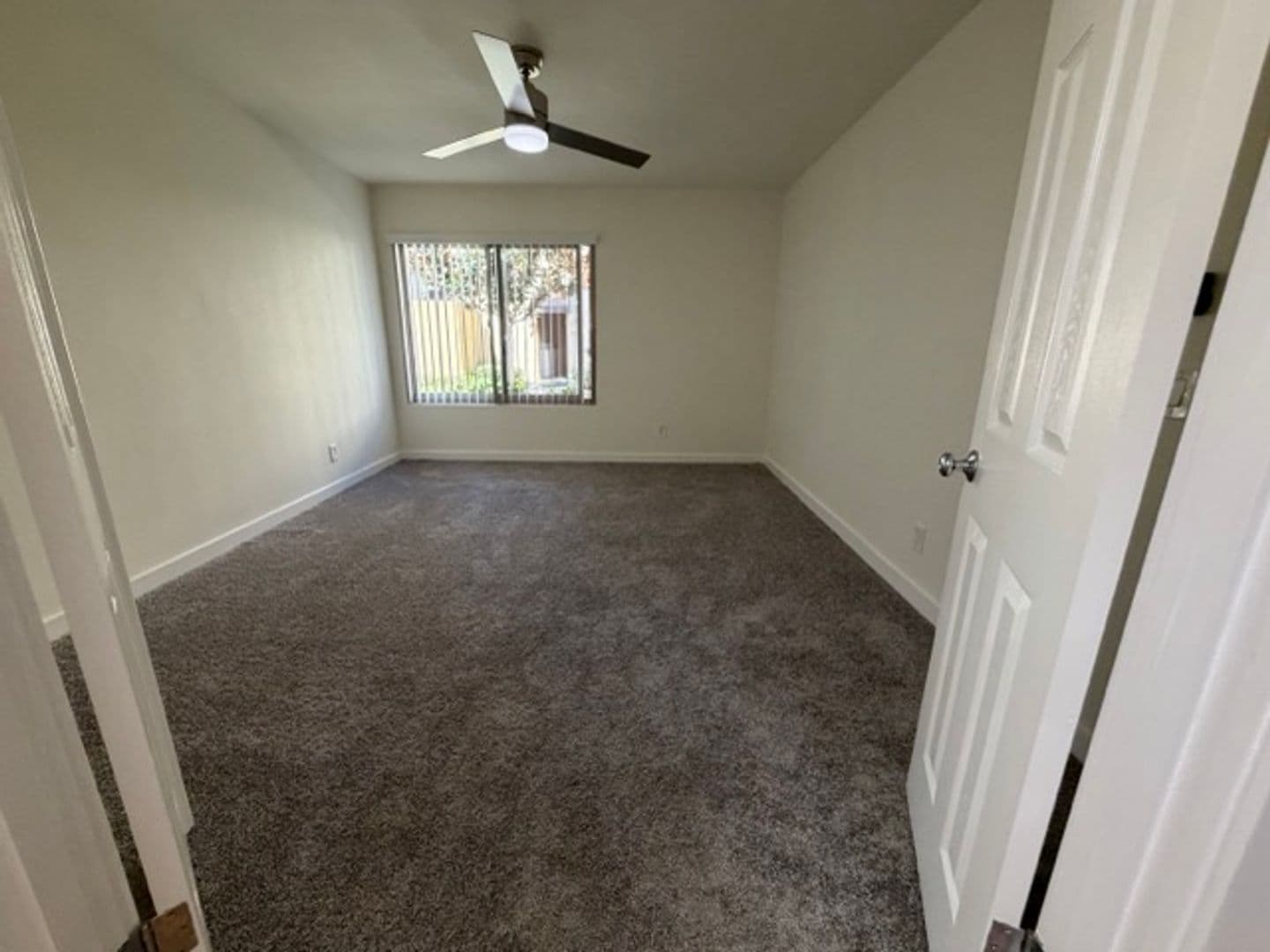 Orange Apartment: 1544 E Quincy Ave #A-03