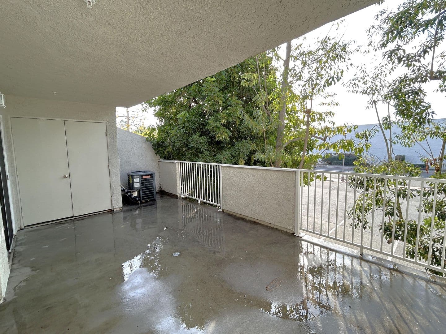 Anaheim Apartment: 700 S. Magnolia Ave.