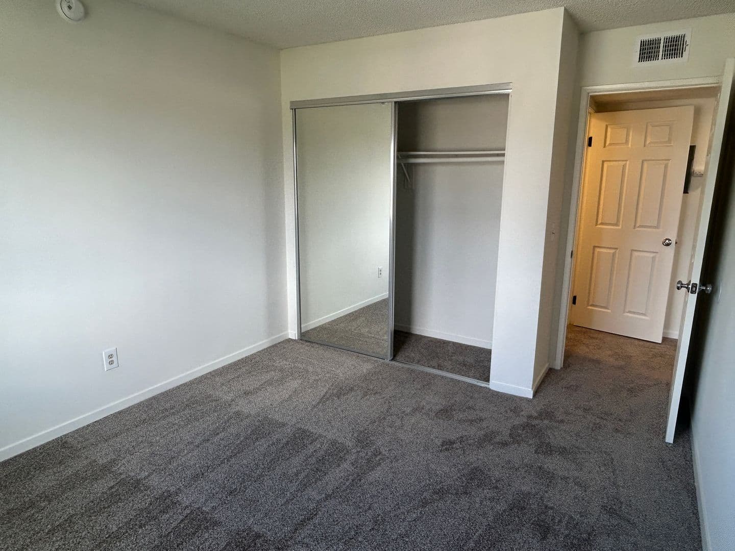 Buena Park Apartment: 7500 Crescent Avenue