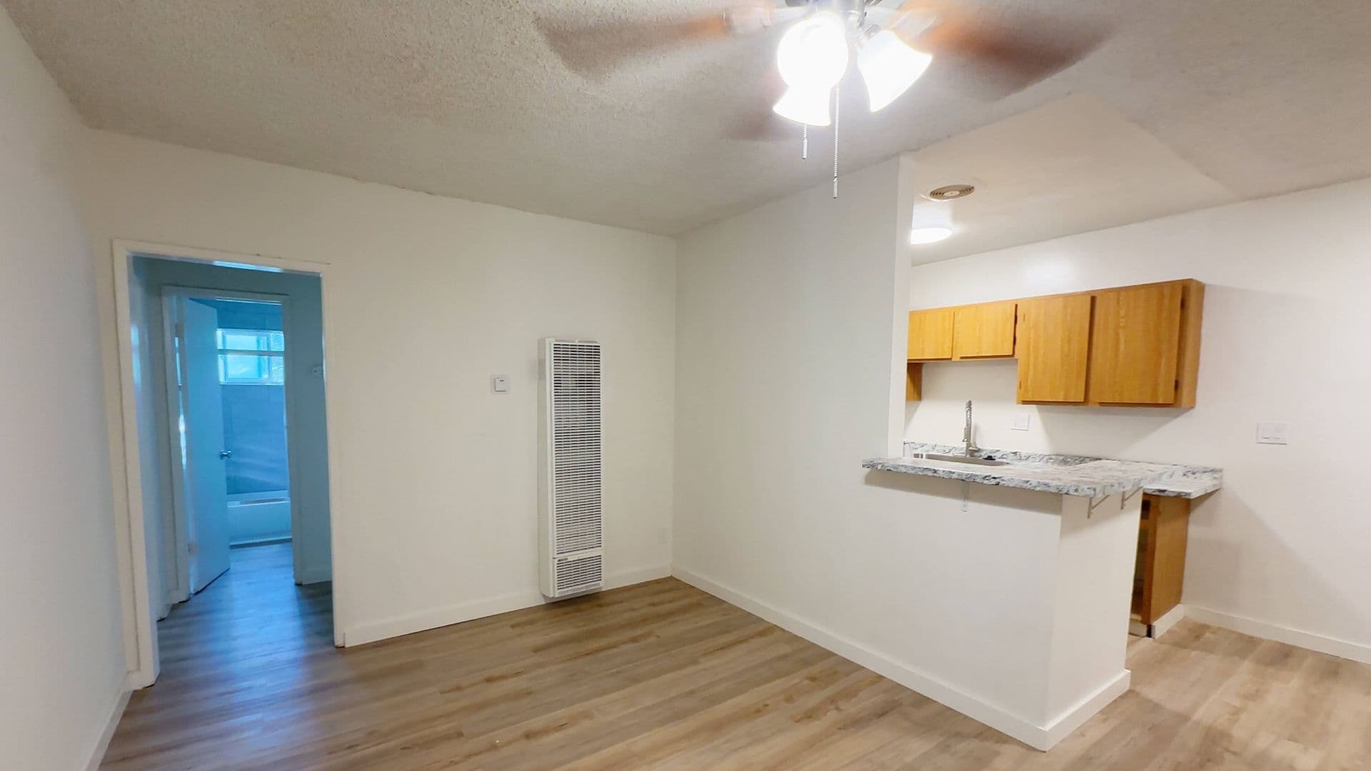 Garden Grove Apartment: 10332 Lampson Ave.