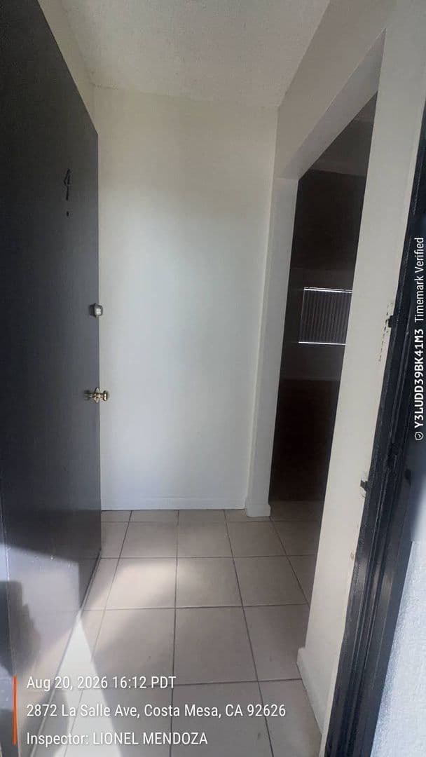 Costa Mesa Apartment: 2872 La Salle Ave.