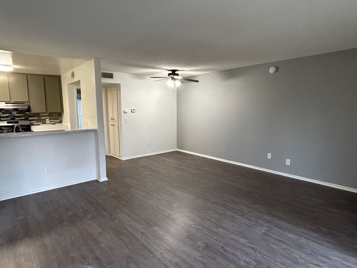 Buena Park Apartment: 7500 Crescent Avenue