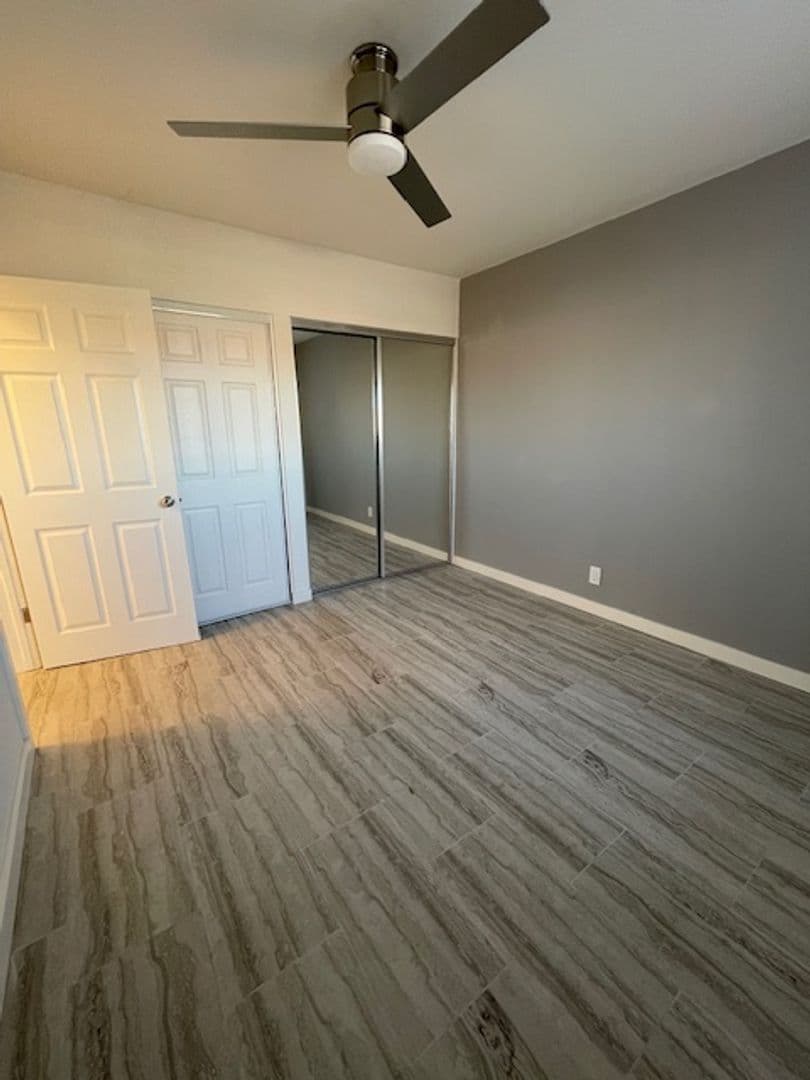 Lakewood Apartment: 2616 Green Meadow Rd.