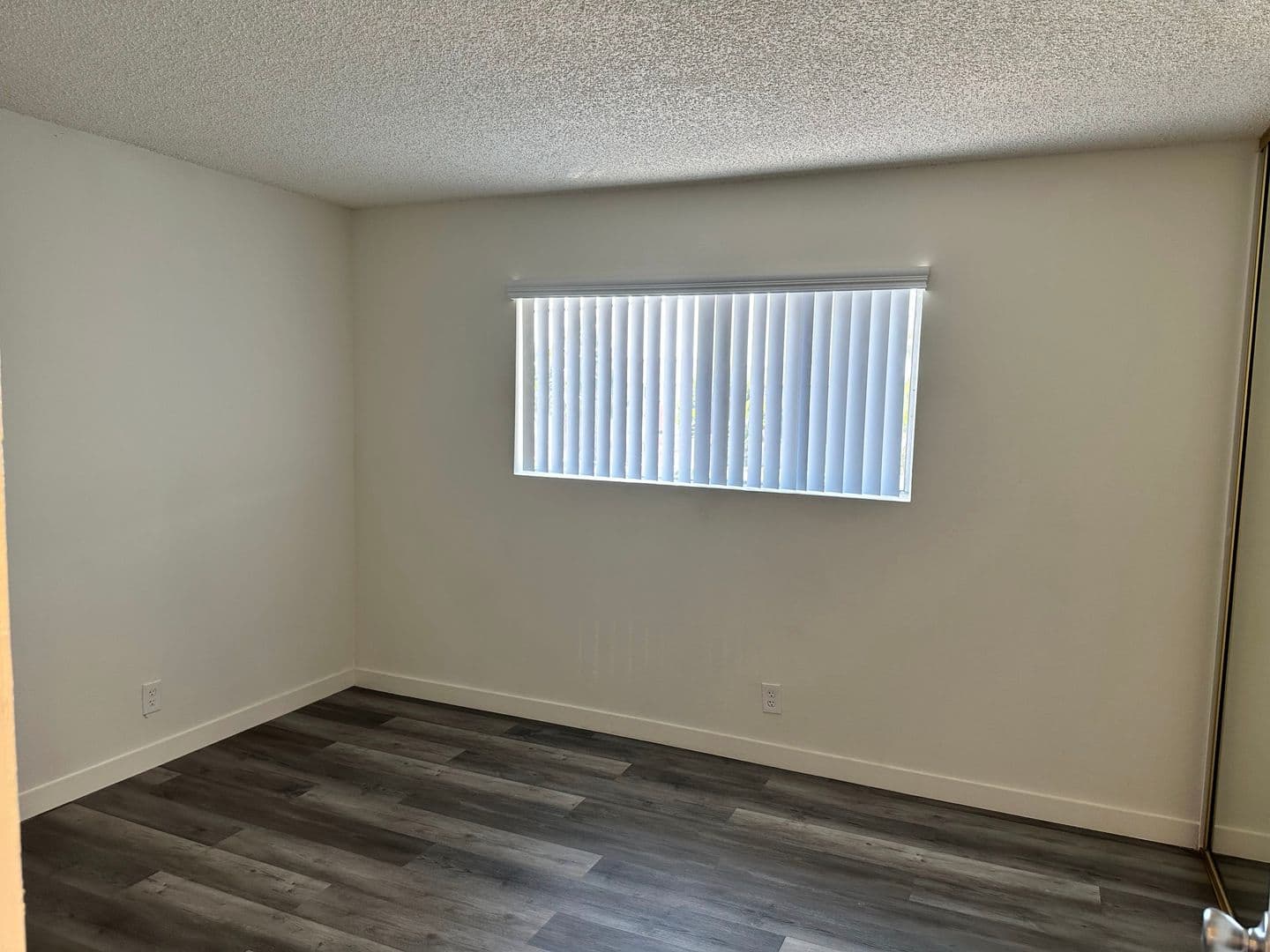 Anaheim Apartment: 1742 W. Lincoln Ave. Unit C1