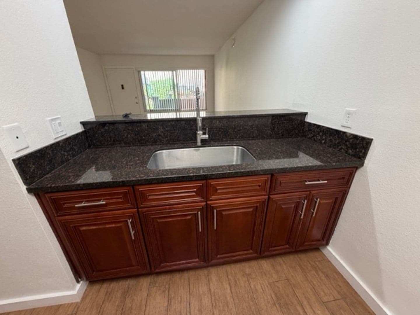 Orange Apartment: 1544 E Quincy Ave #A-03