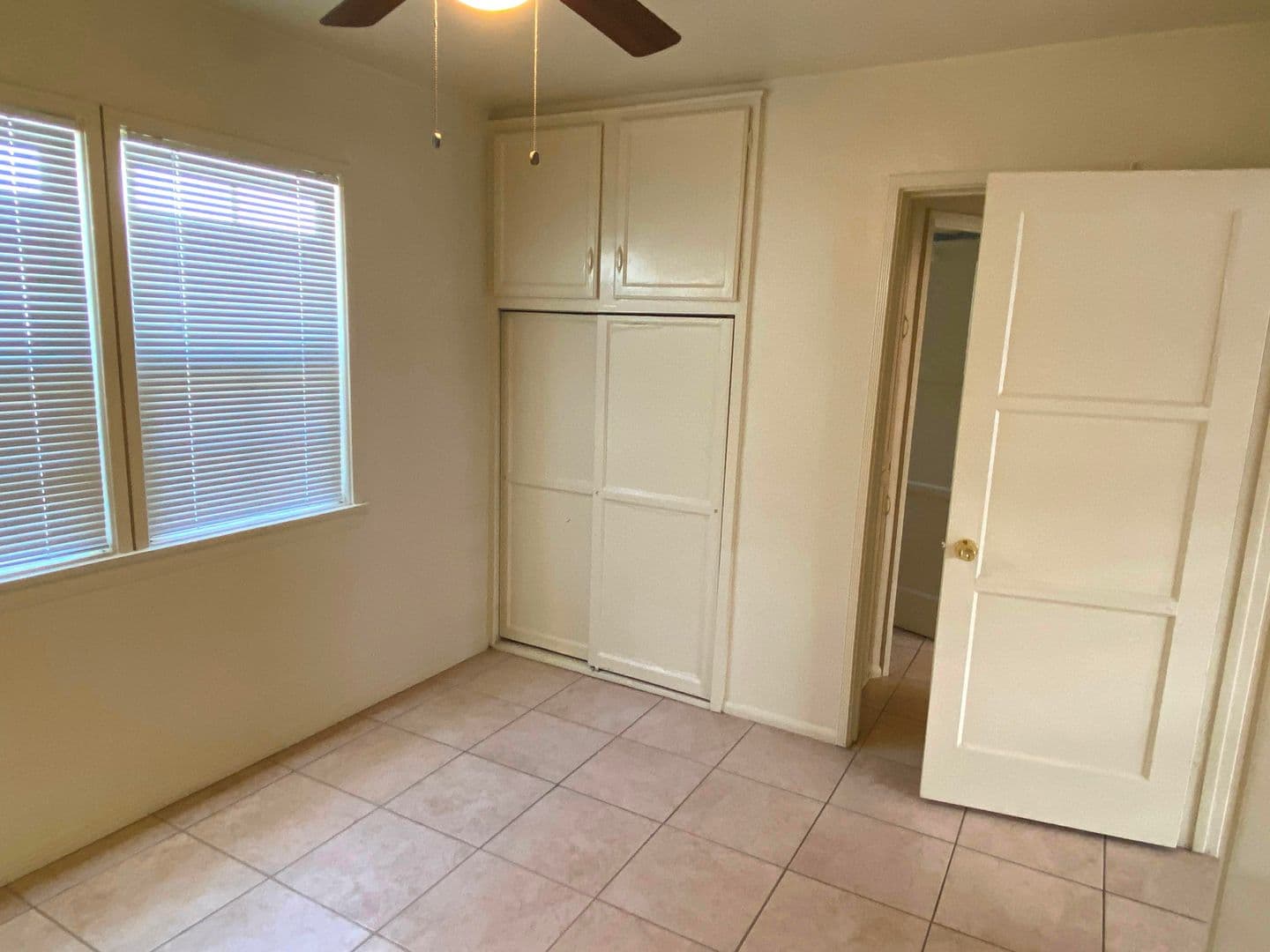 Newport Beach Apartment: 1124 W. Balboa Blvd.