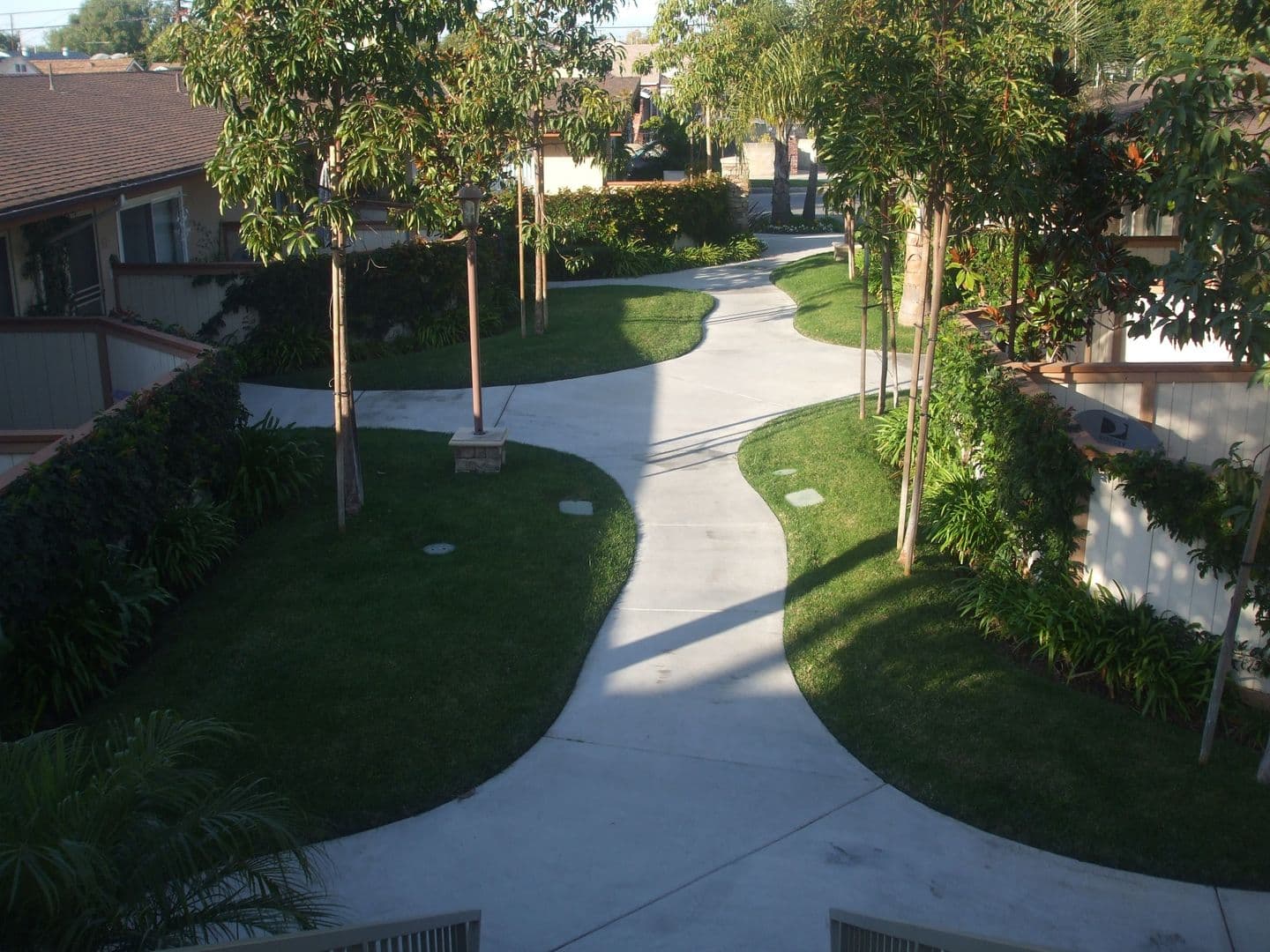 Lakewood Apartment: 2616 Green Meadow Rd.