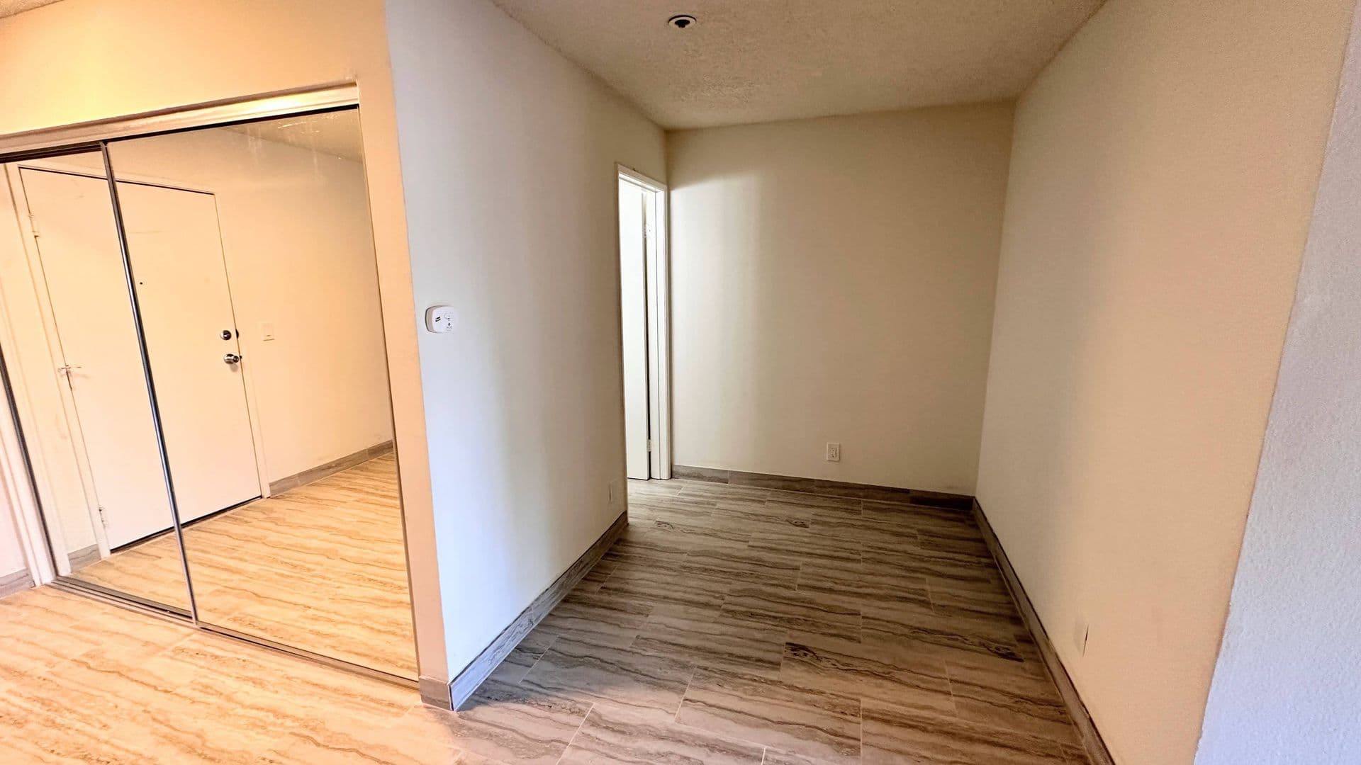 Santa Ana Apartment: 810 N. Minter St.