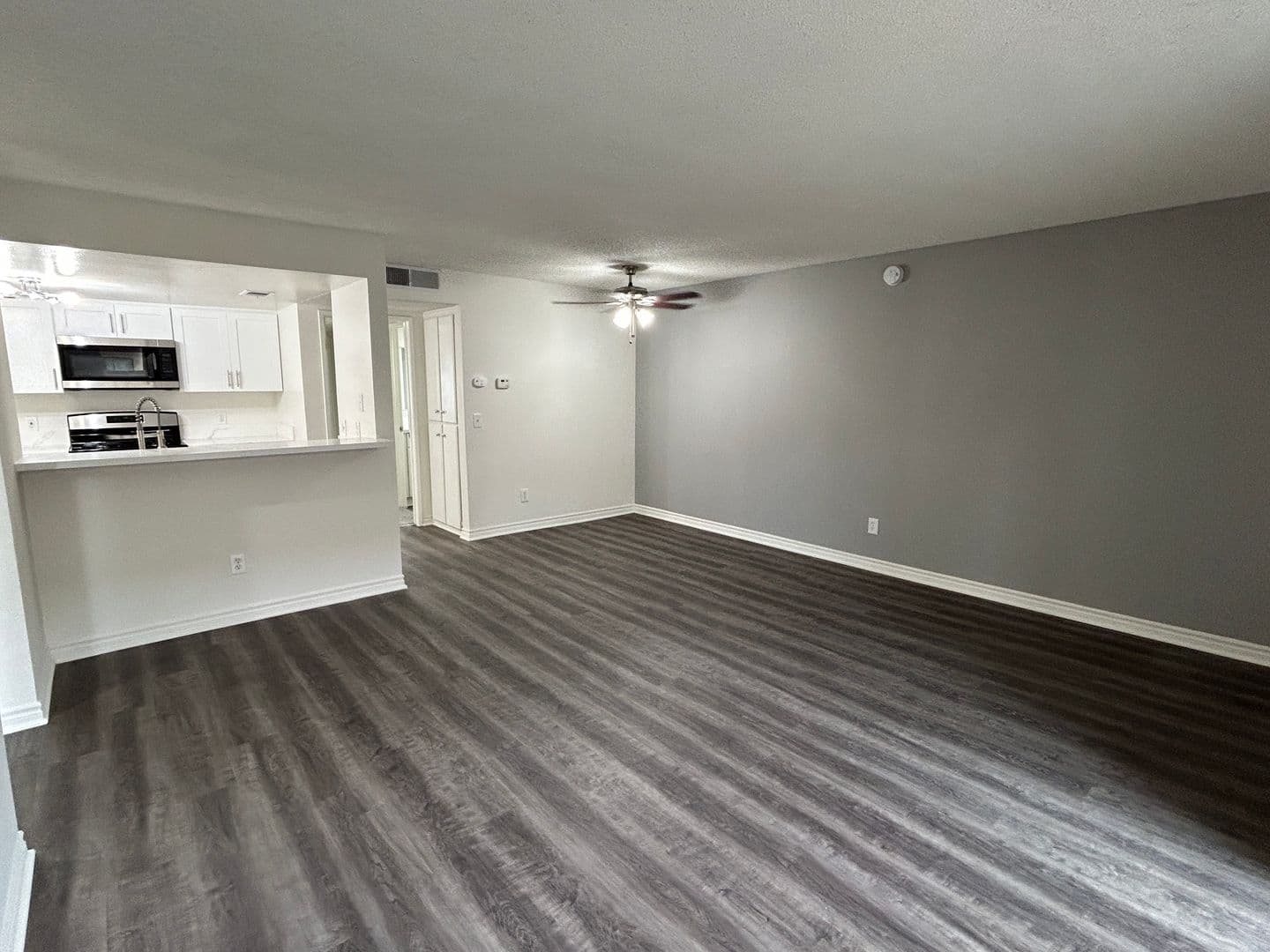 Buena Park Apartment: 7500 Crescent Avenue