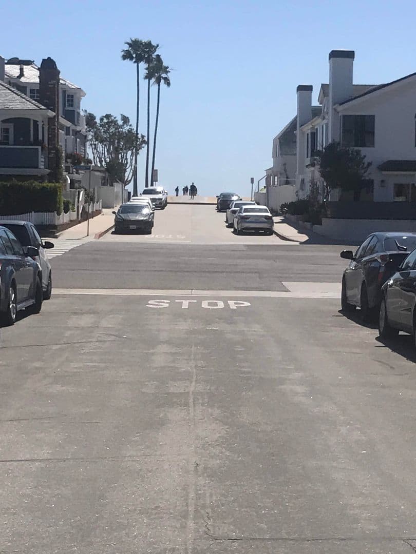Newport Beach Apartment: 1124 W. Balboa Blvd.