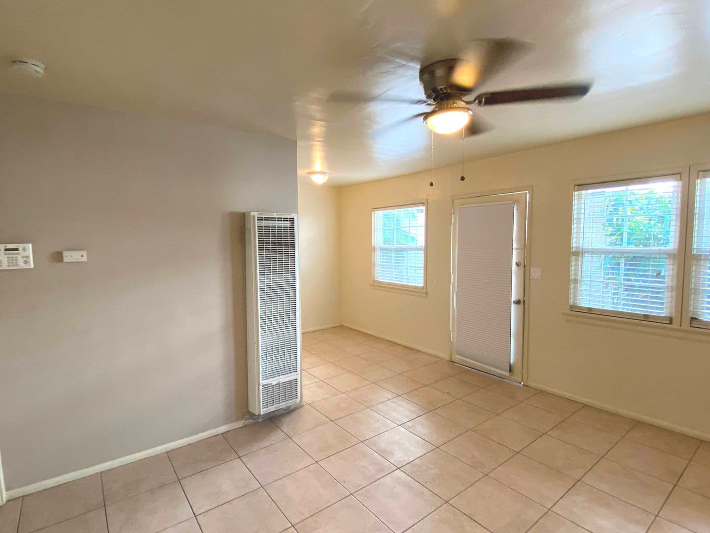 Newport Beach Apartment: 1124 W. Balboa Blvd.