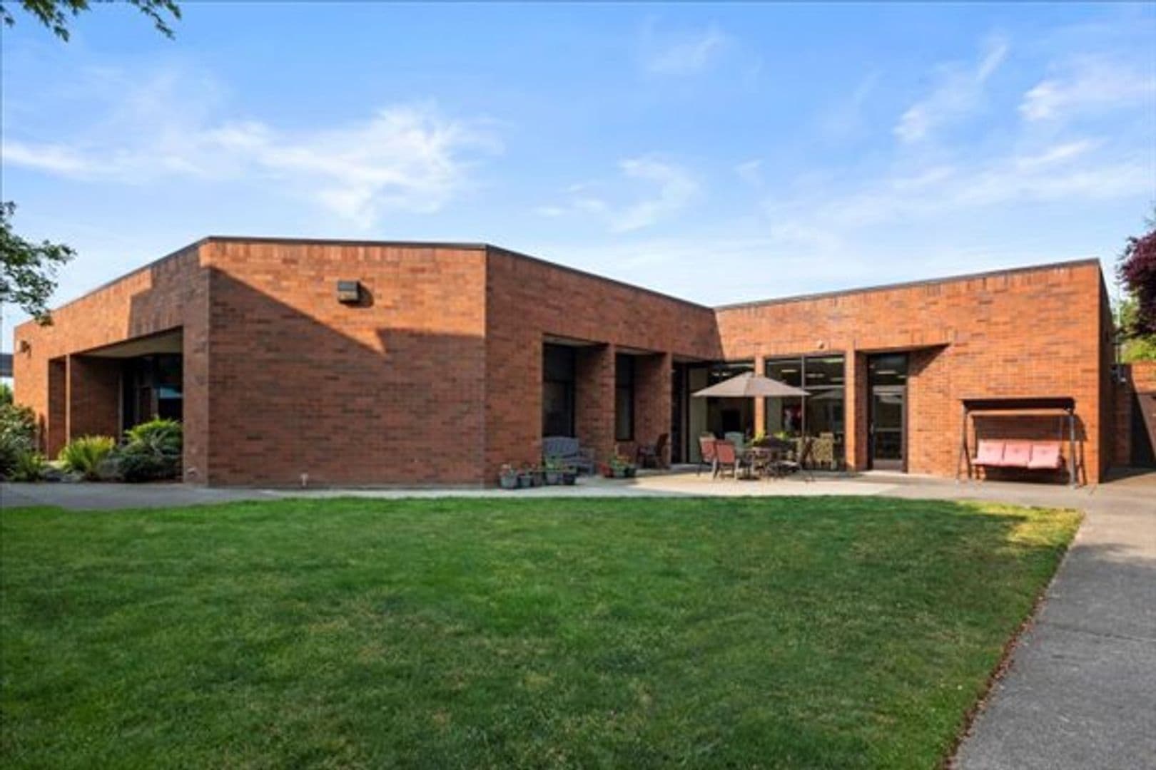 Tacoma Apartment: 1601 S. Union Ave
