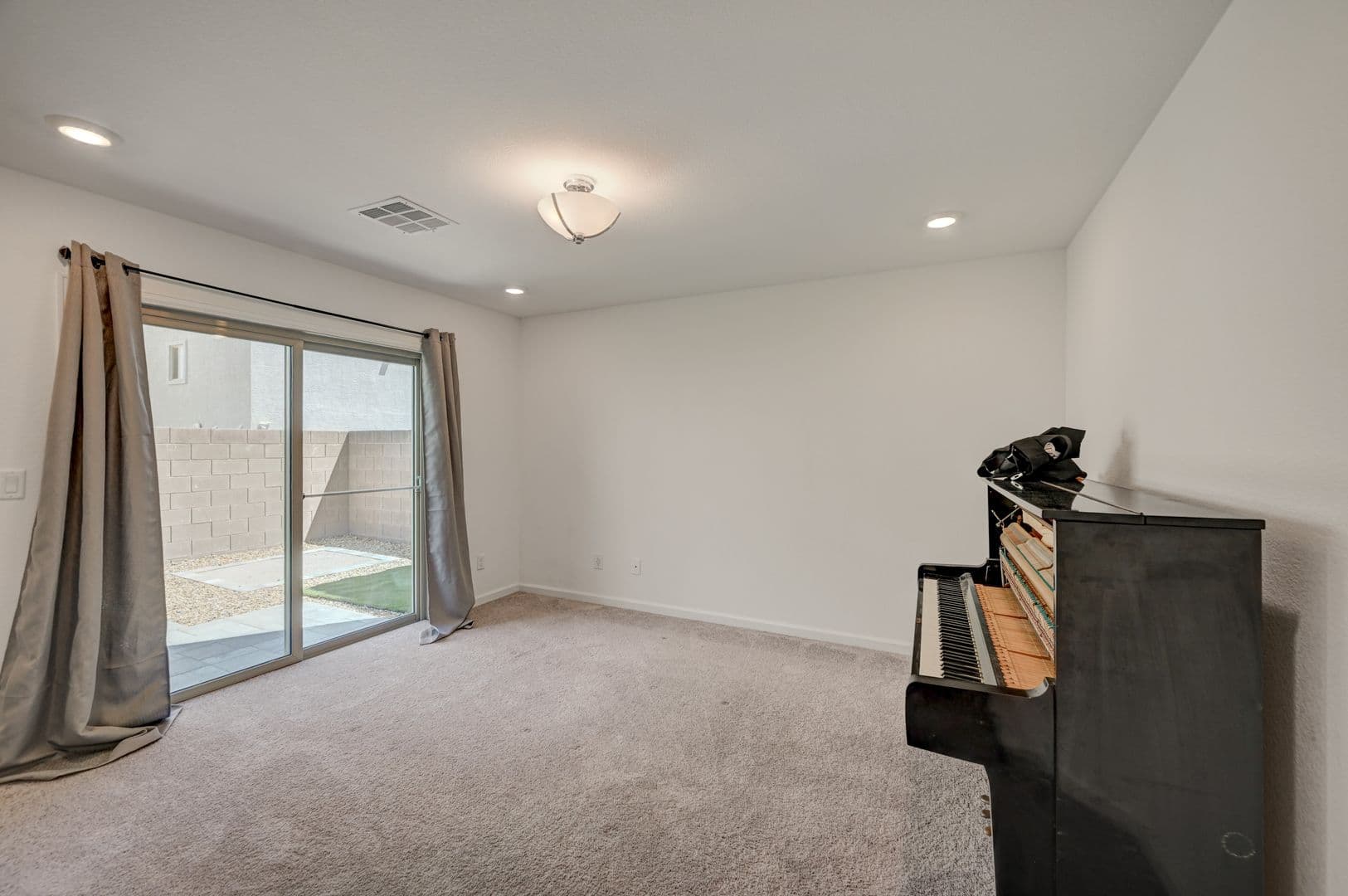 Las Vegas House: 7760 Misty Oaks Ave