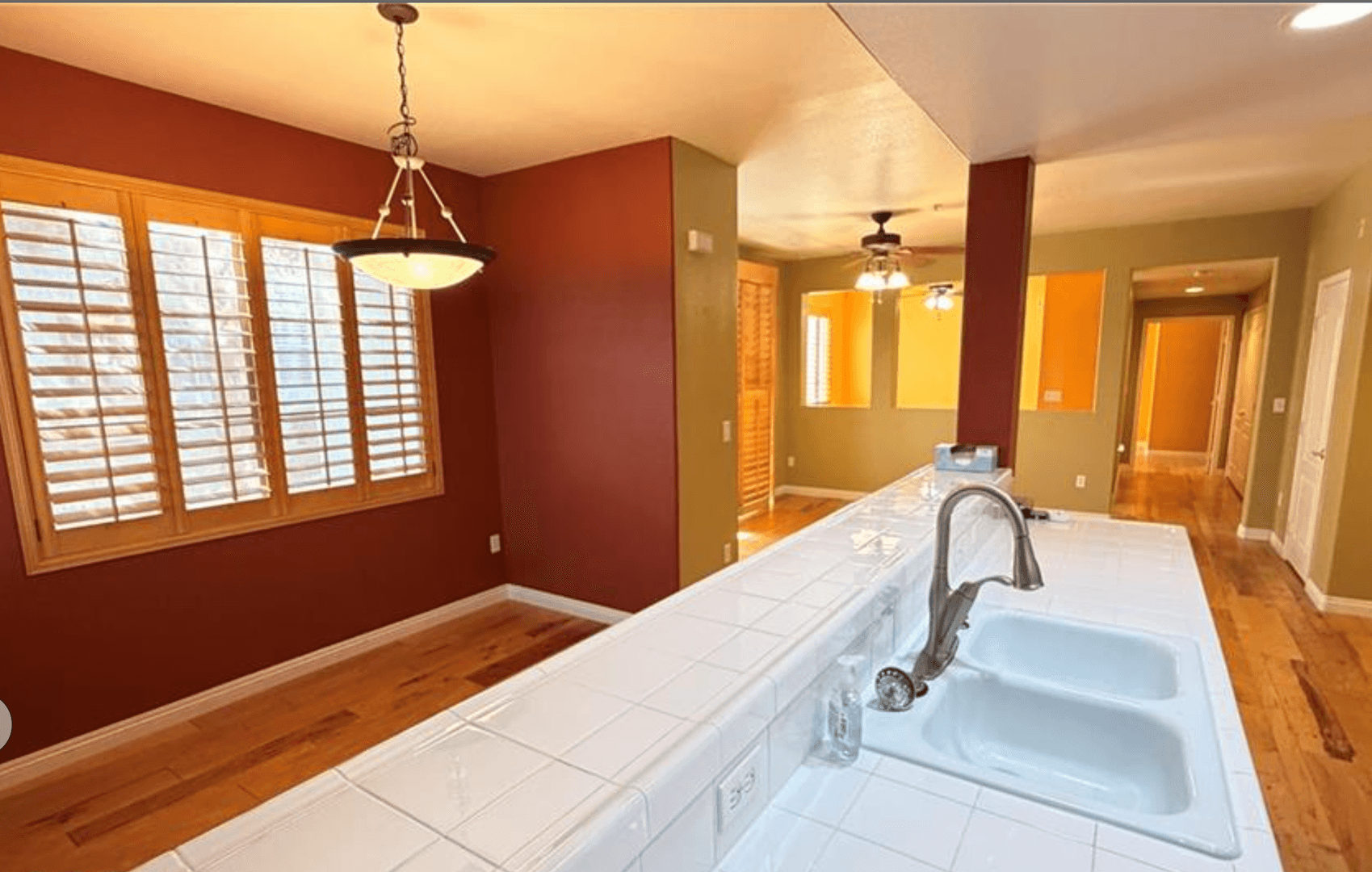 Henderson Condo: 2325 Windmill Pkwy #1613