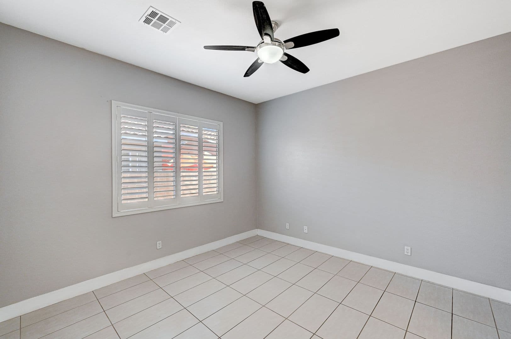 Las Vegas Townhome: 2830 Serenidad Dr