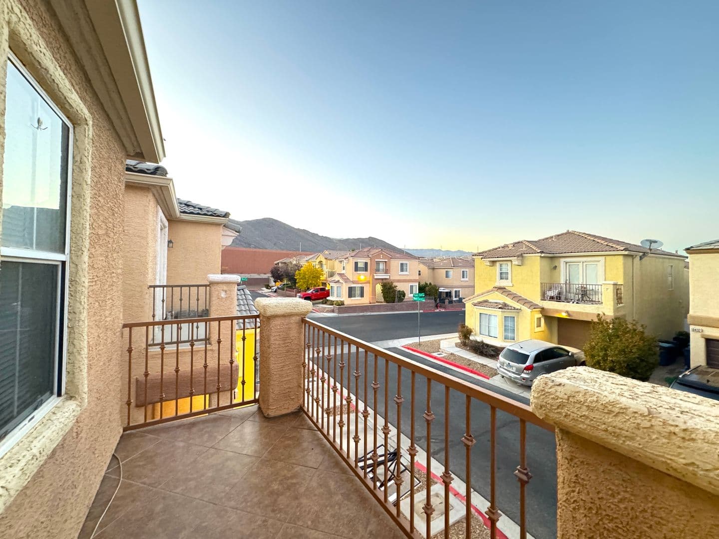 Las Vegas House: 10433 Wyatt Earp Ct