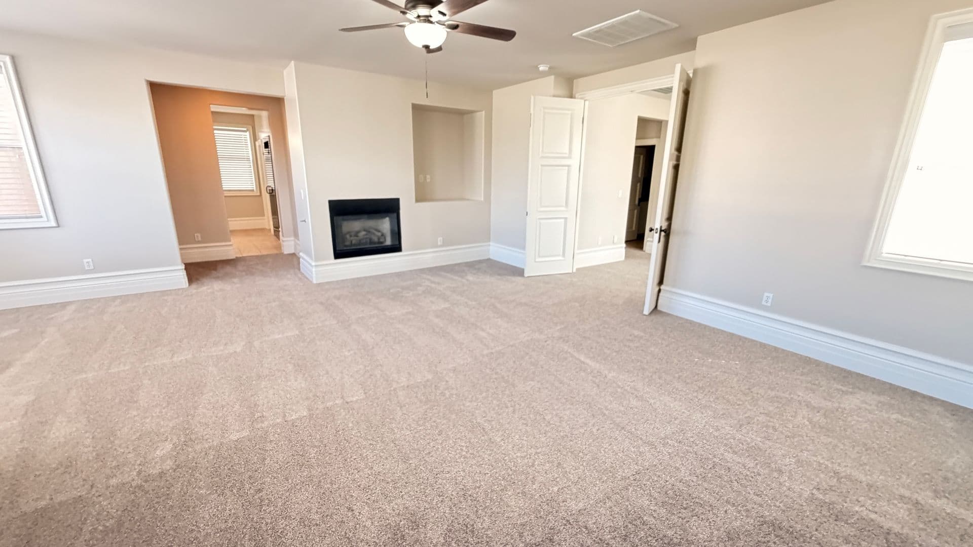 Henderson House: 496 Via Palermo Drive