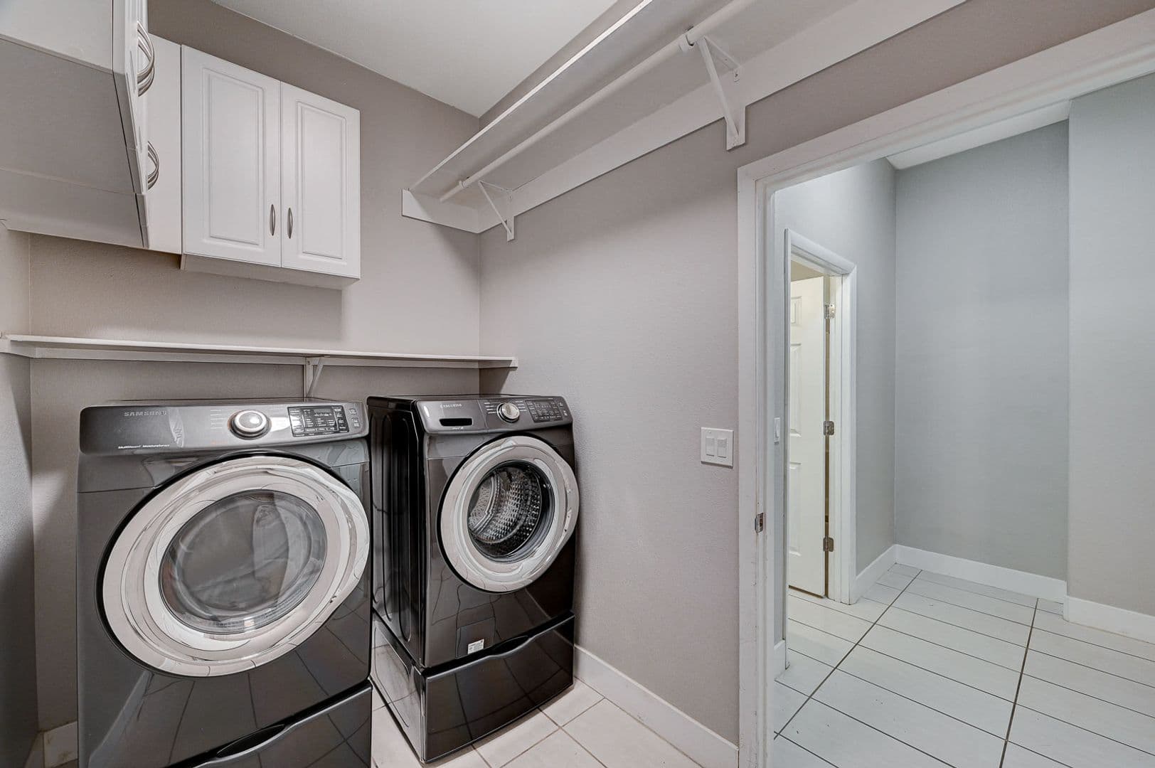 Las Vegas Townhome: 2830 Serenidad Dr