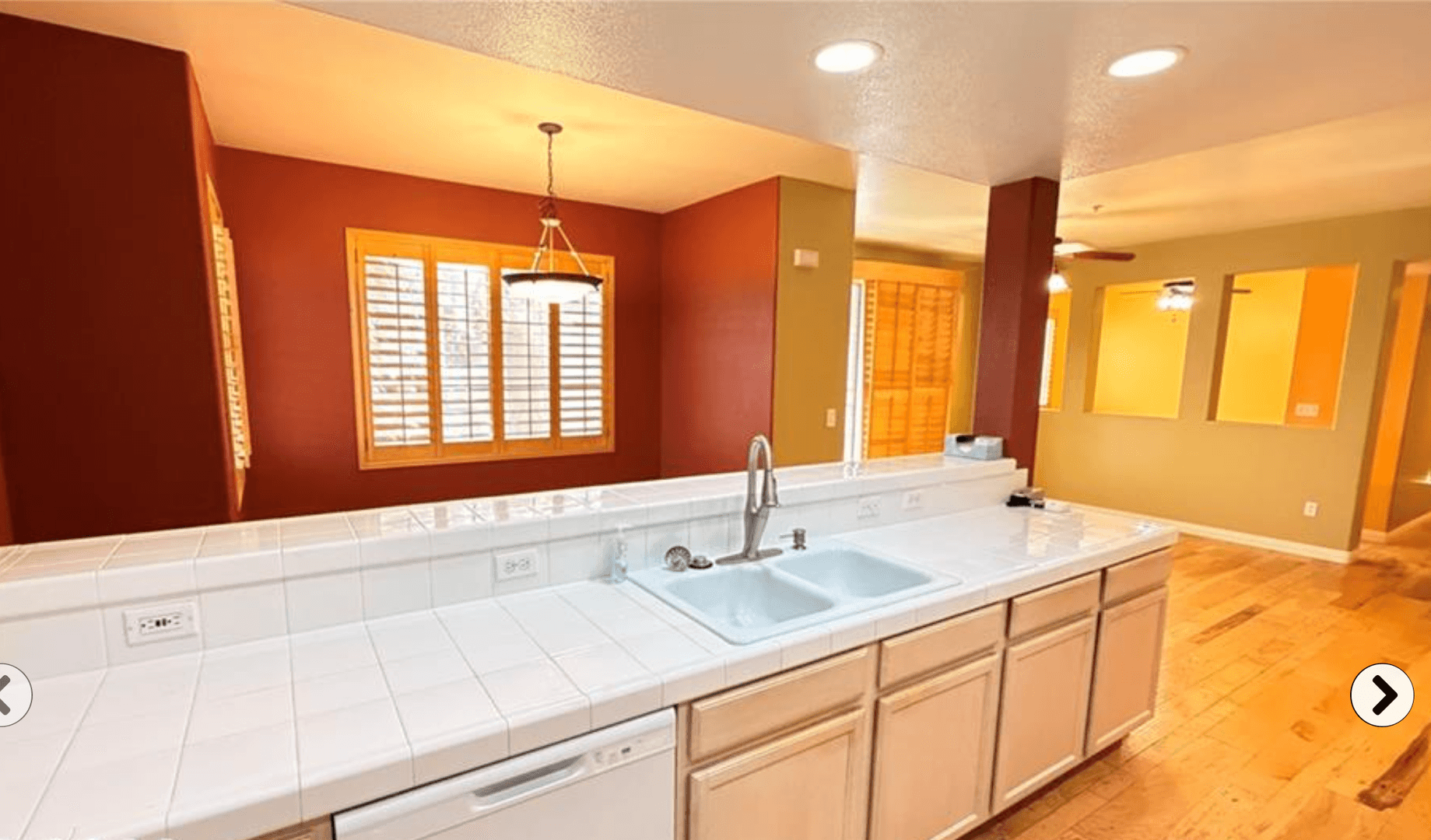 Henderson Condo: 2325 Windmill Pkwy #1613