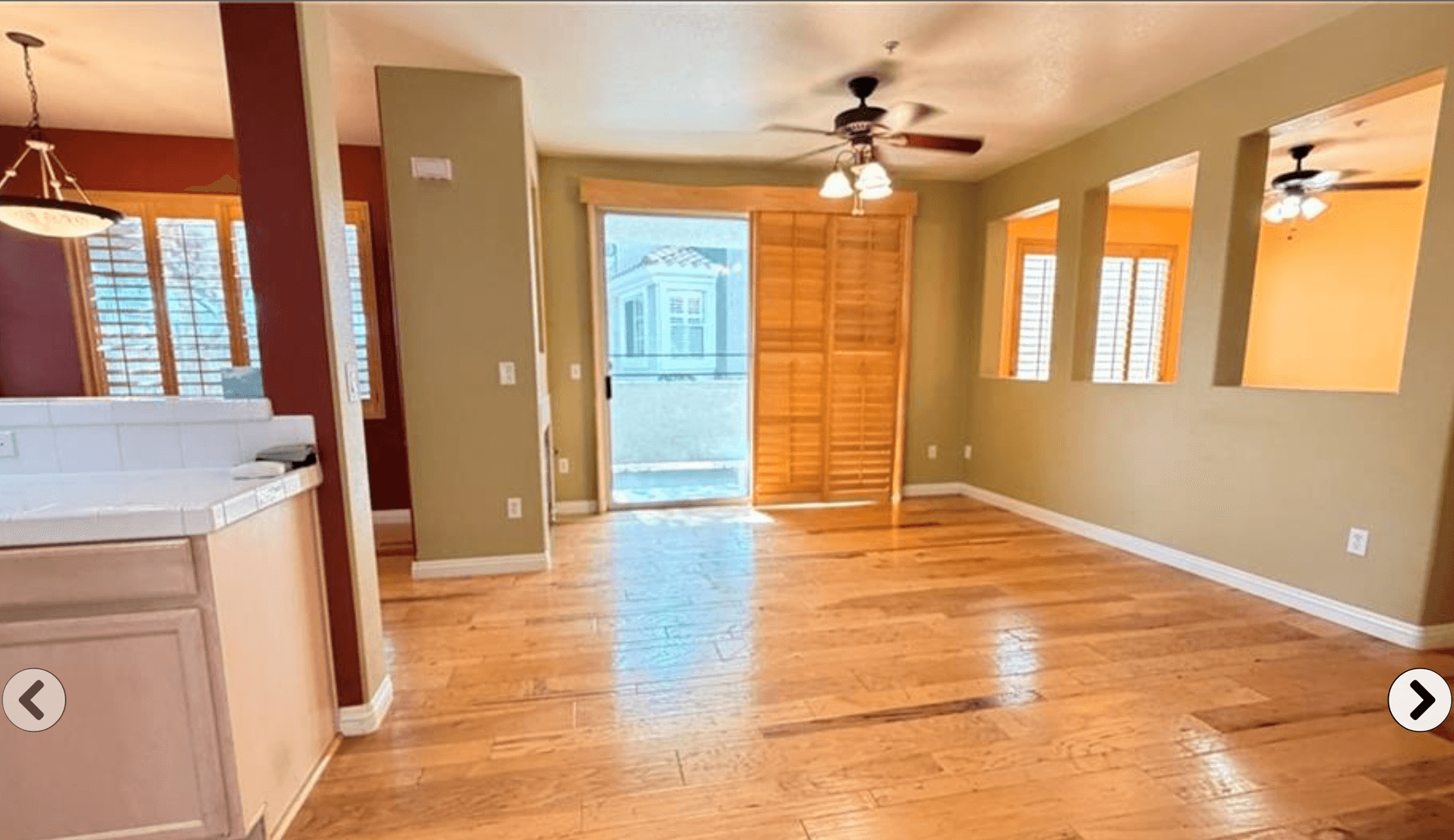 Henderson Condo: 2325 Windmill Pkwy #1613