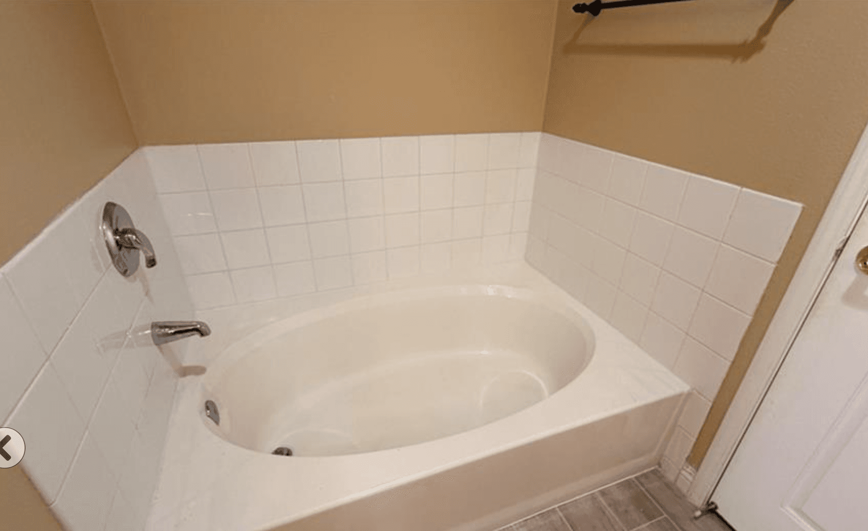 Henderson Condo: 2325 Windmill Pkwy #1613