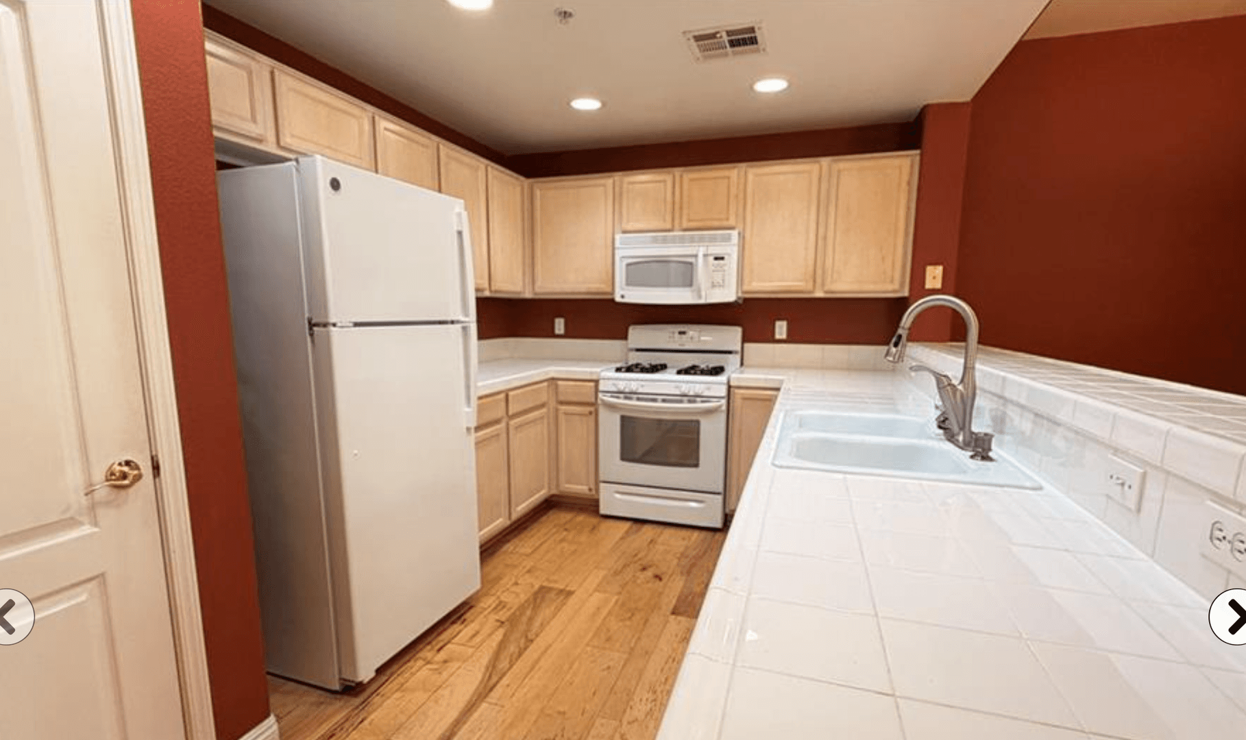 Henderson Condo: 2325 Windmill Pkwy #1613