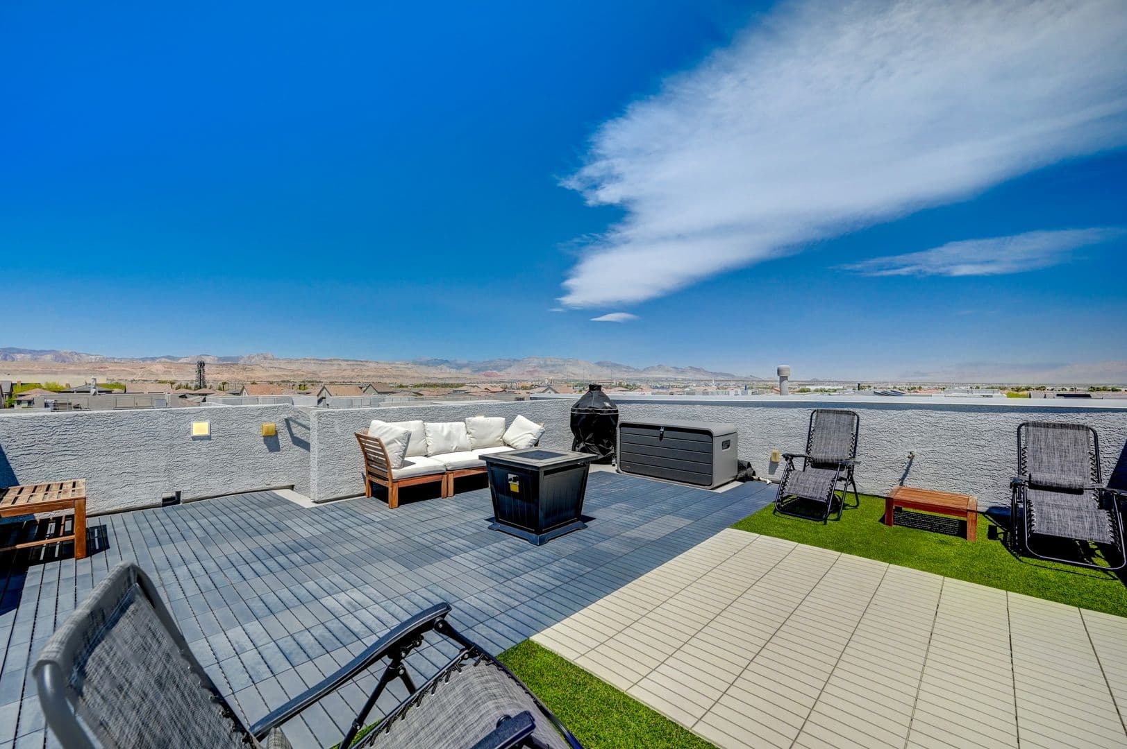Las Vegas House: 7760 Misty Oaks Ave