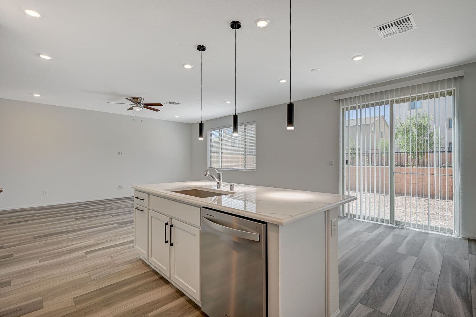 Las Vegas House: 7459 Lodano Ave