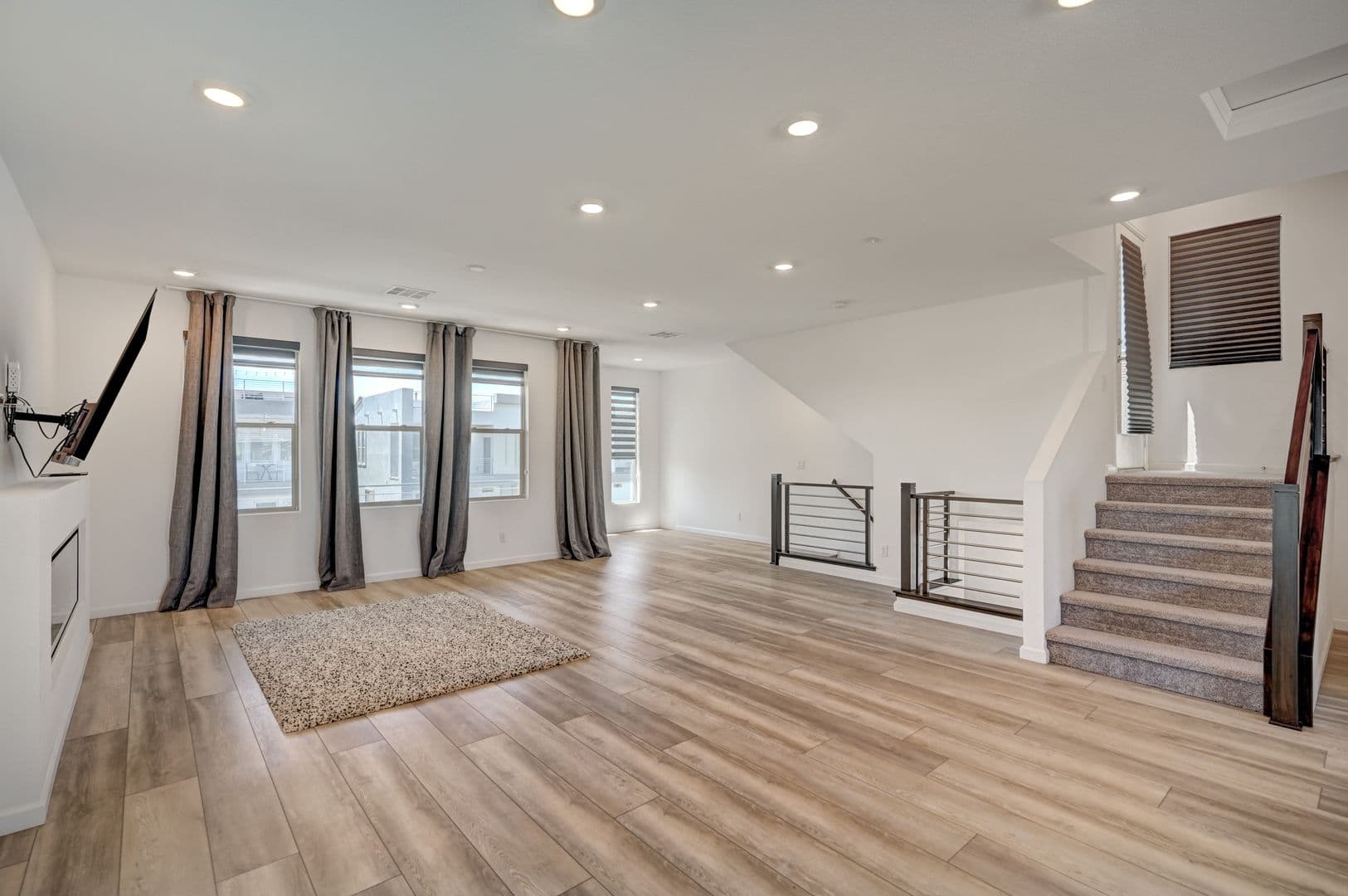 Las Vegas House: 7760 Misty Oaks Ave
