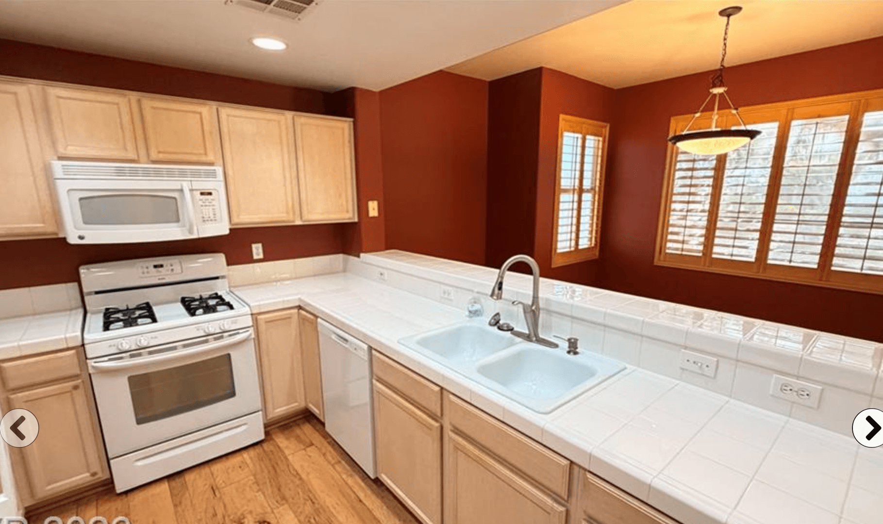 Henderson Condo: 2325 Windmill Pkwy #1613