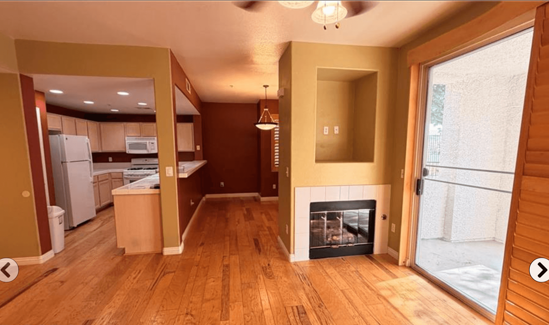 Henderson Condo: 2325 Windmill Pkwy #1613