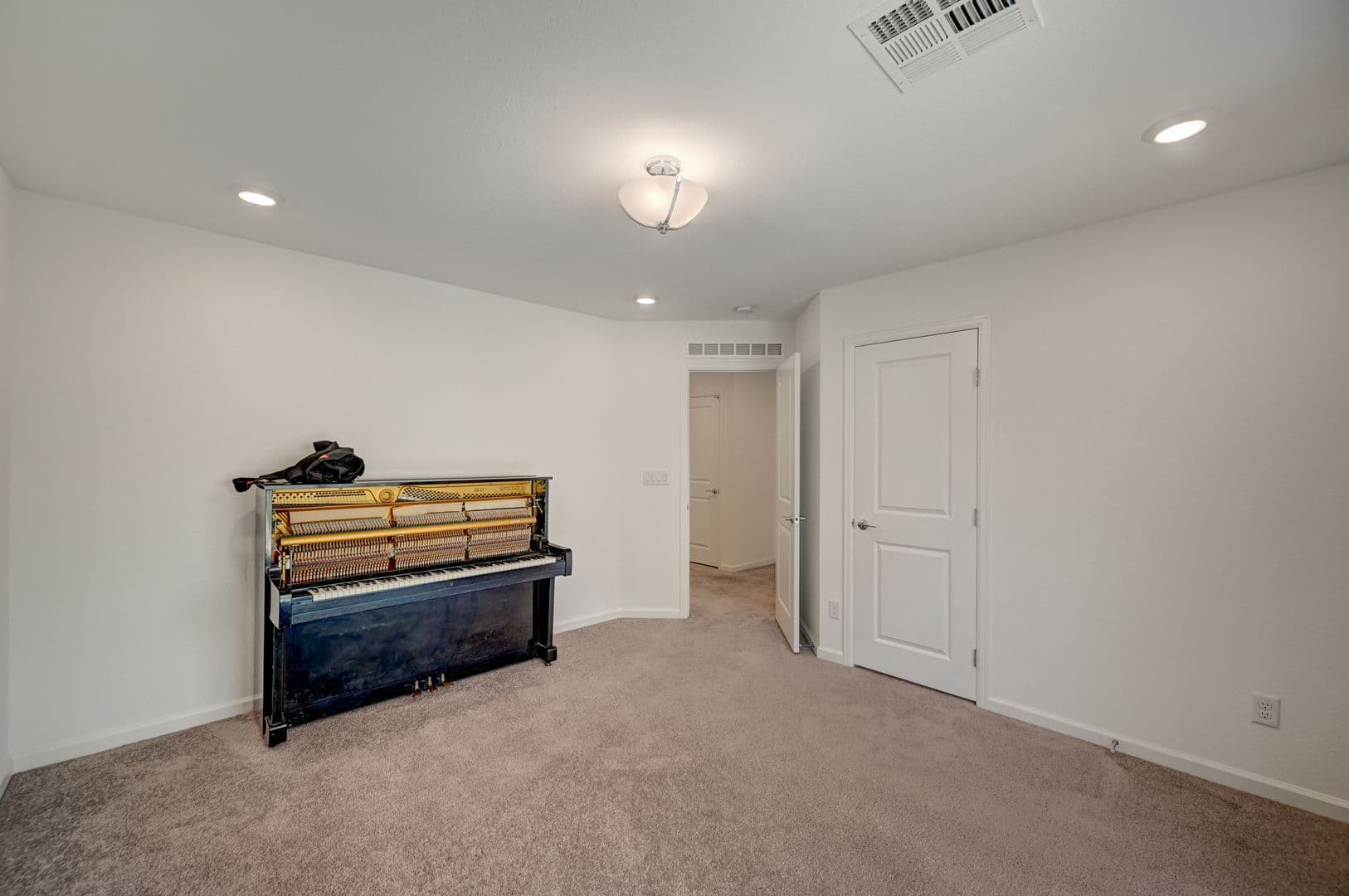 Las Vegas House: 7760 Misty Oaks Ave