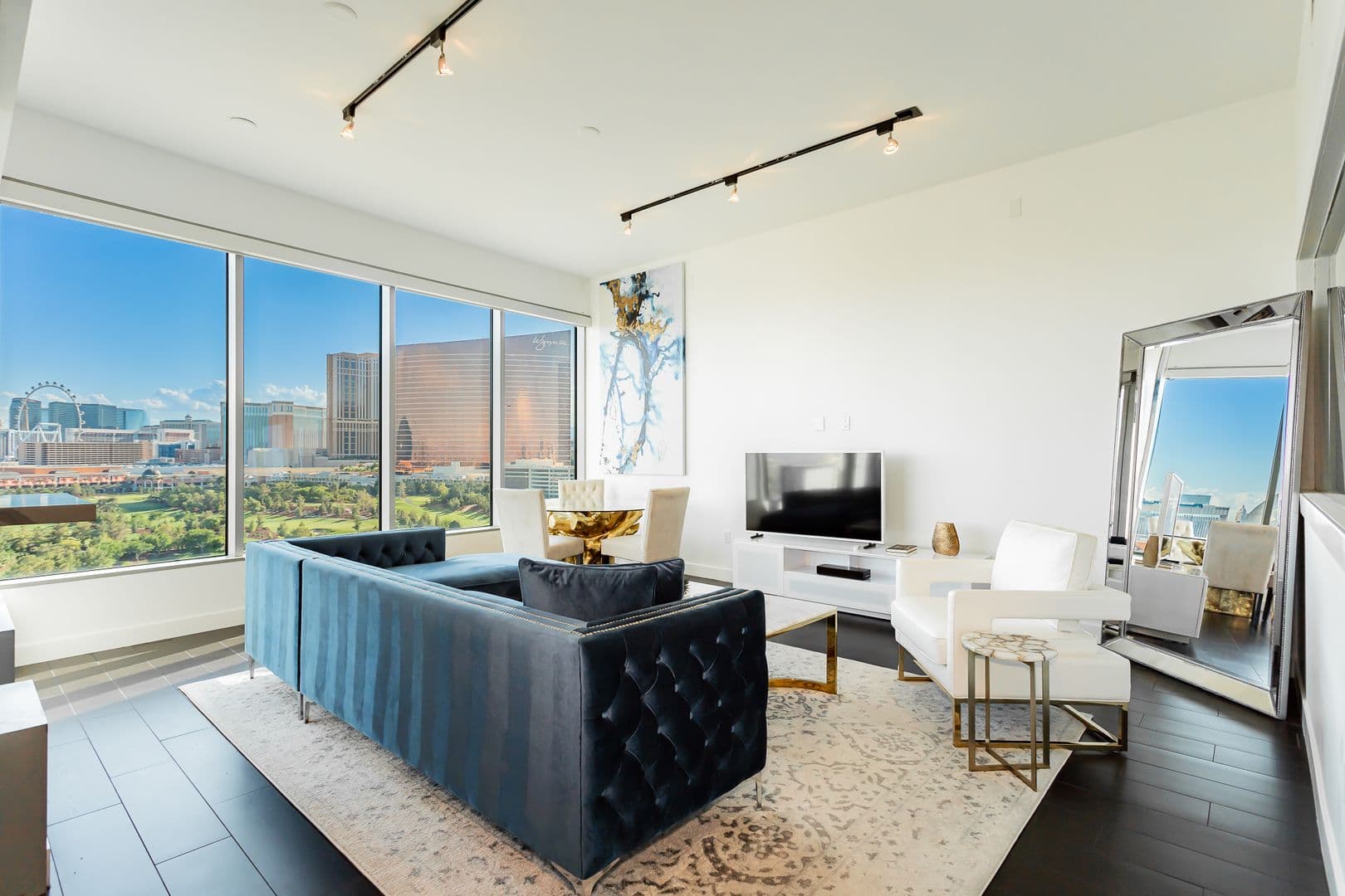 Las Vegas Condo: 360 East Desert Inn Rd #1502