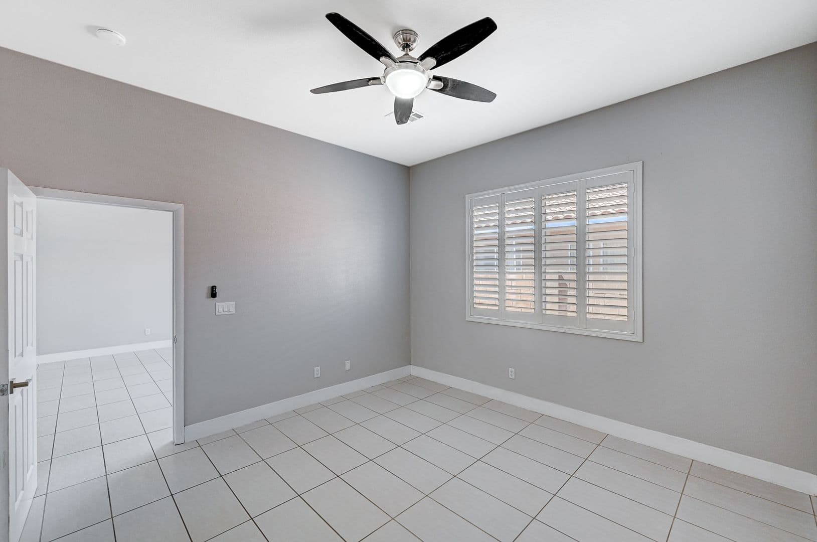Las Vegas Townhome: 2830 Serenidad Dr