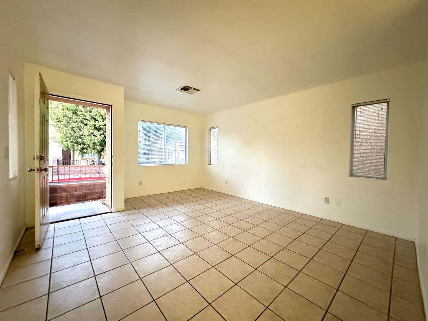 Las Vegas House: 10433 Wyatt Earp Ct