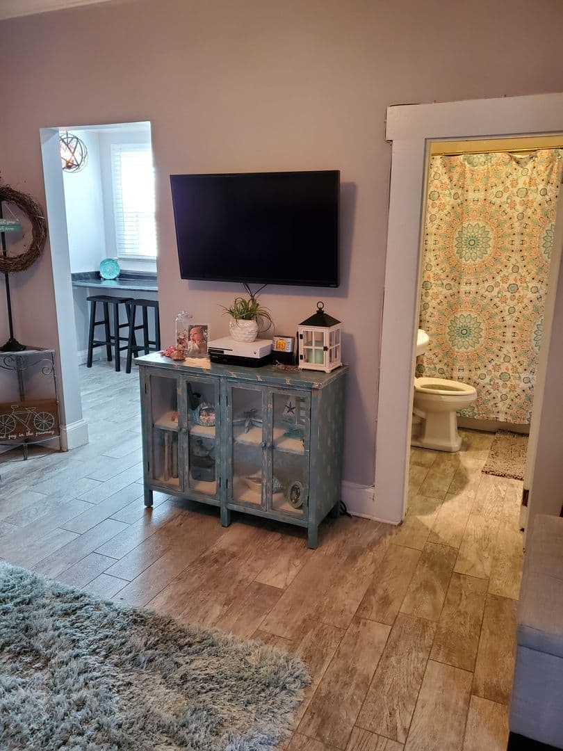 Jacksonville Beach House: 530 2nd St
