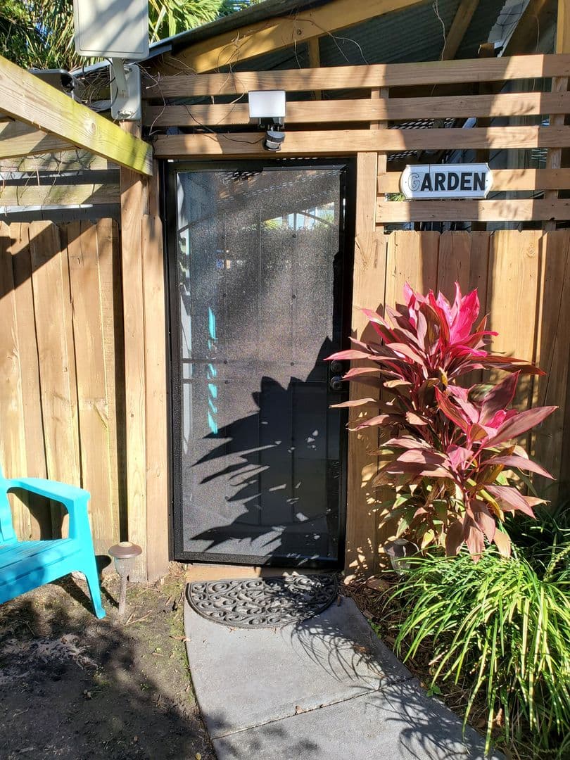 Jacksonville Beach House: 530 2nd St