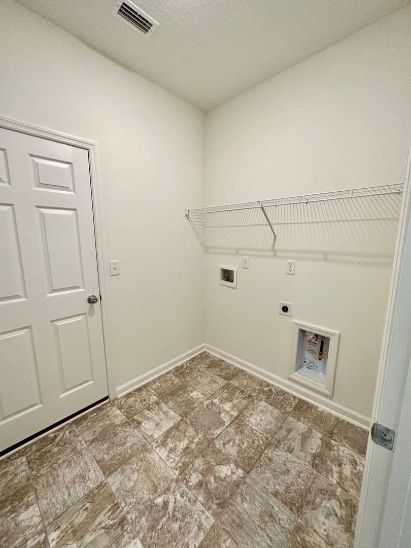 St Johns House: 192 Rambling Brook Trail