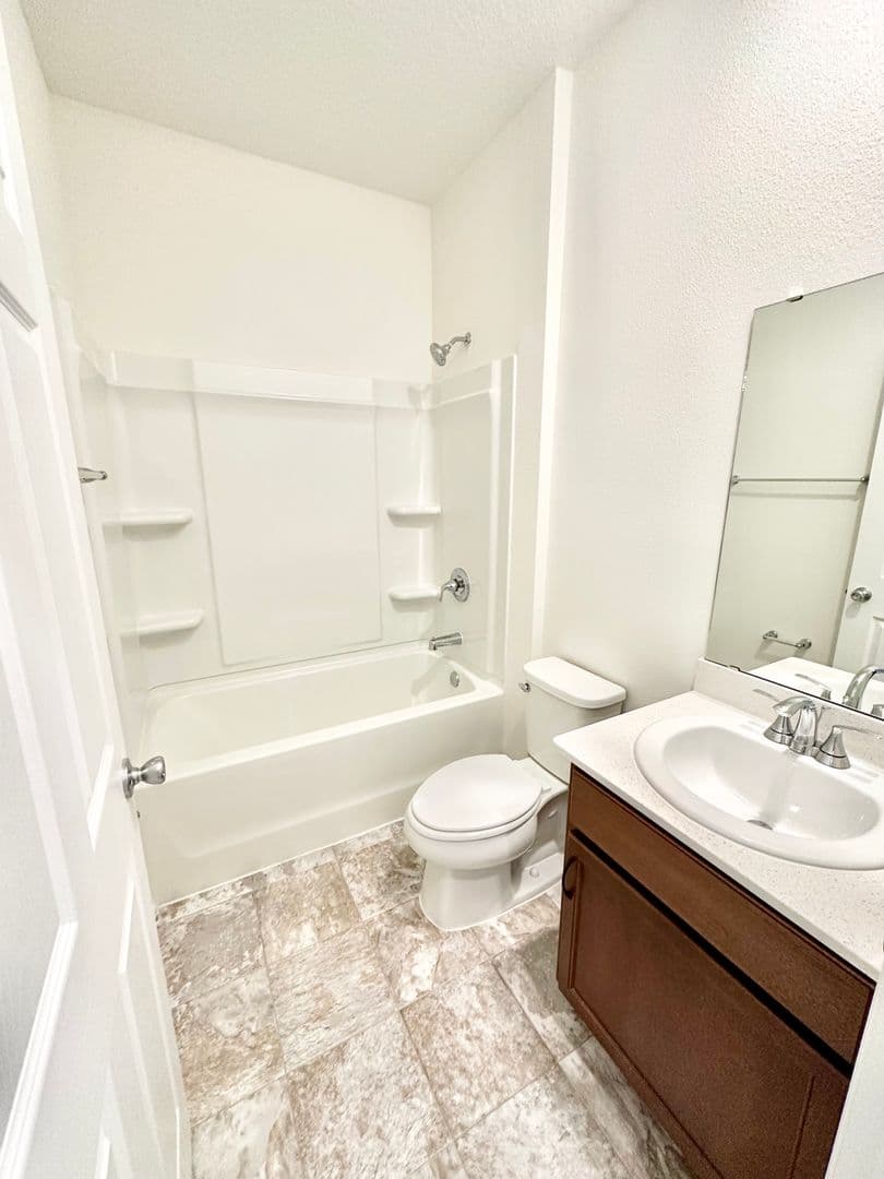 St Johns House: 192 Rambling Brook Trail