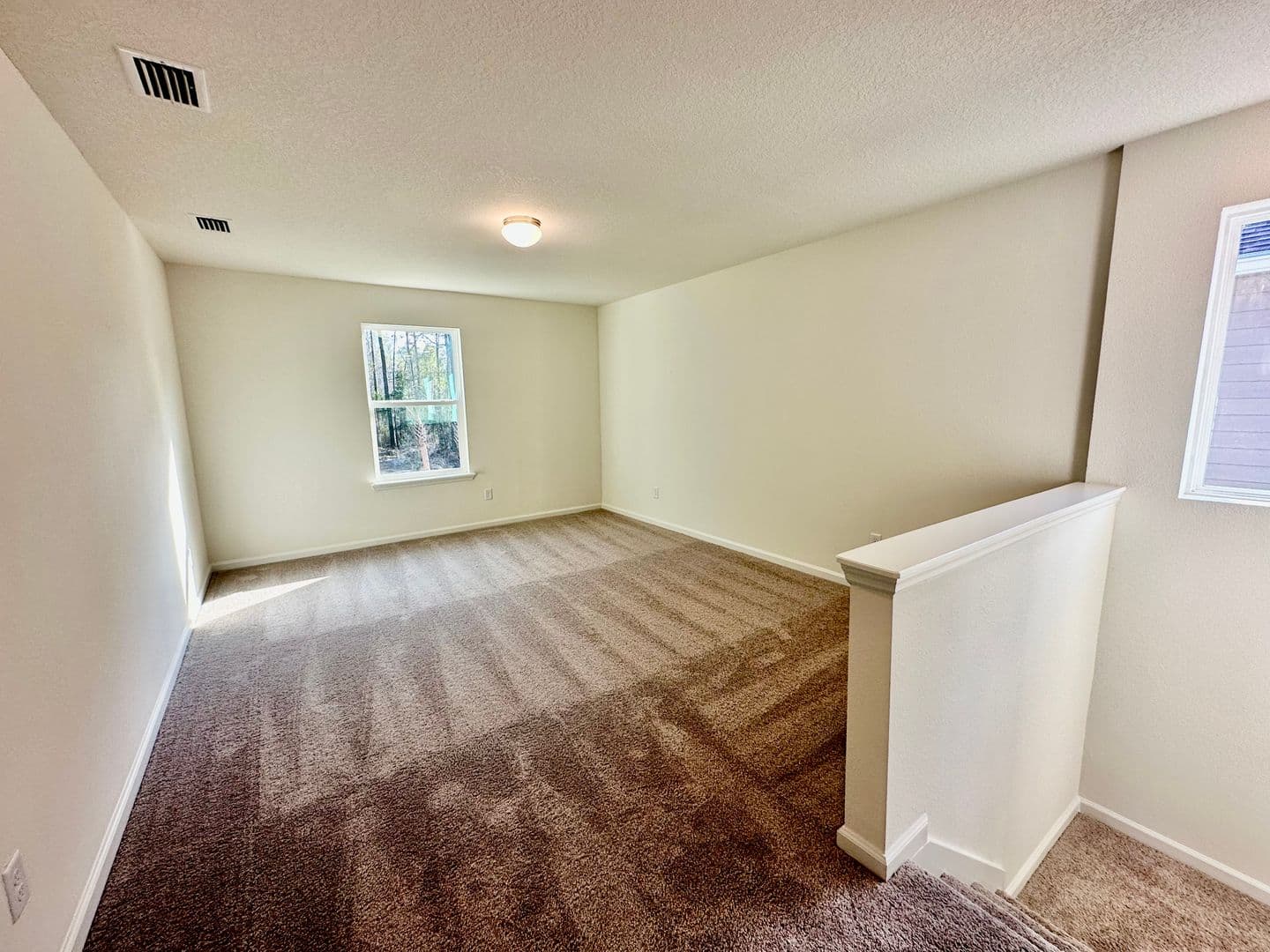St Johns House: 192 Rambling Brook Trail