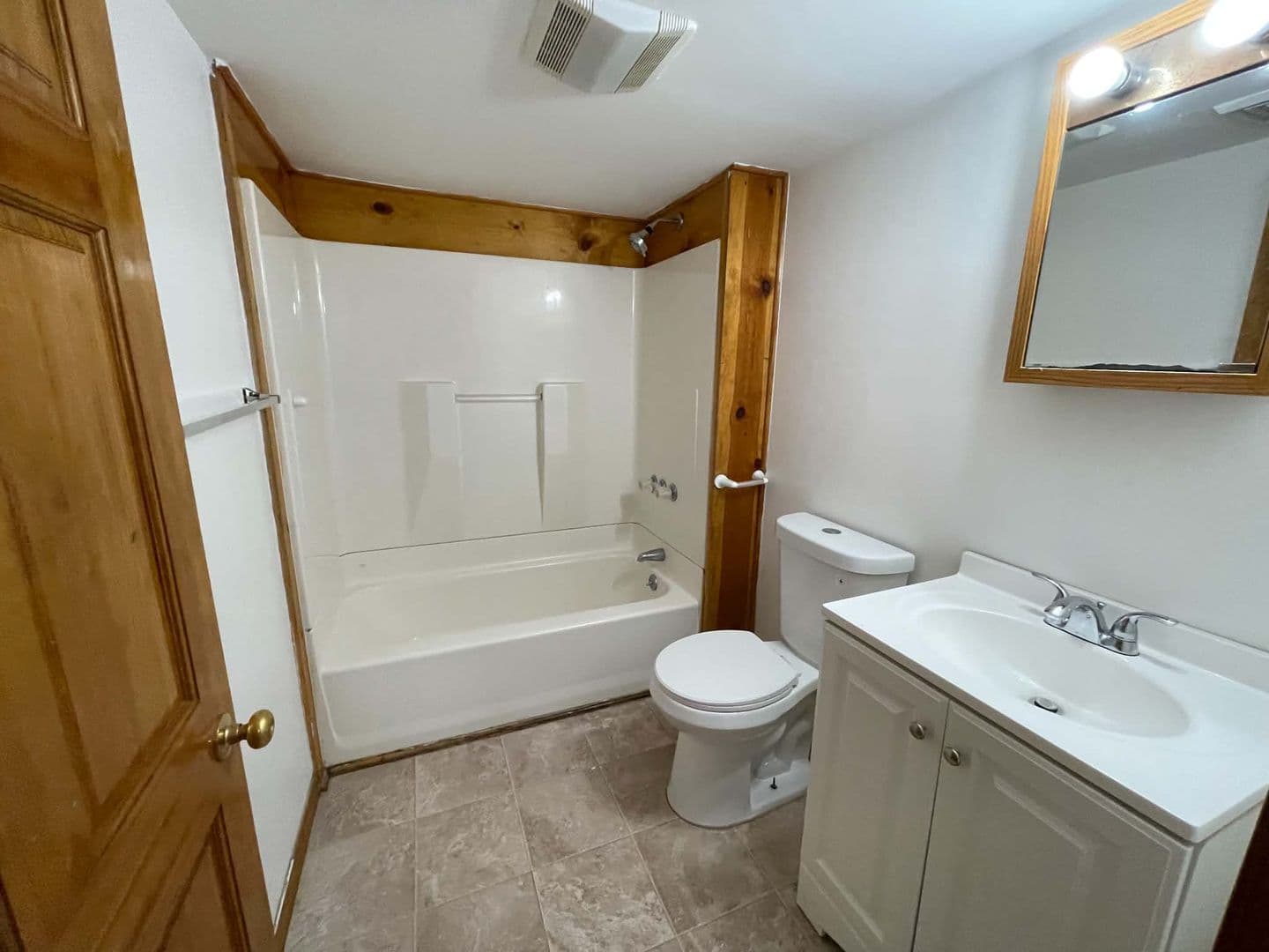 Olean Apartment: 911 Buffalo Street