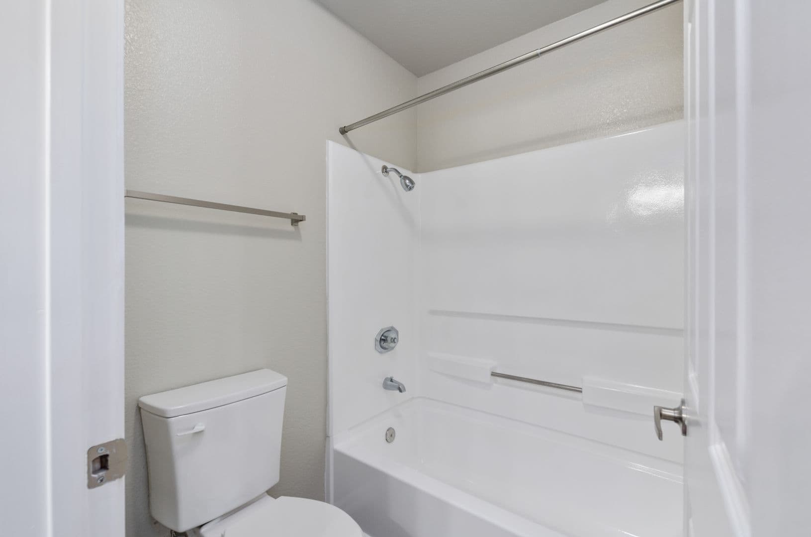 Citrus Heights Apartment: 12633 Fair Oaks Blvd