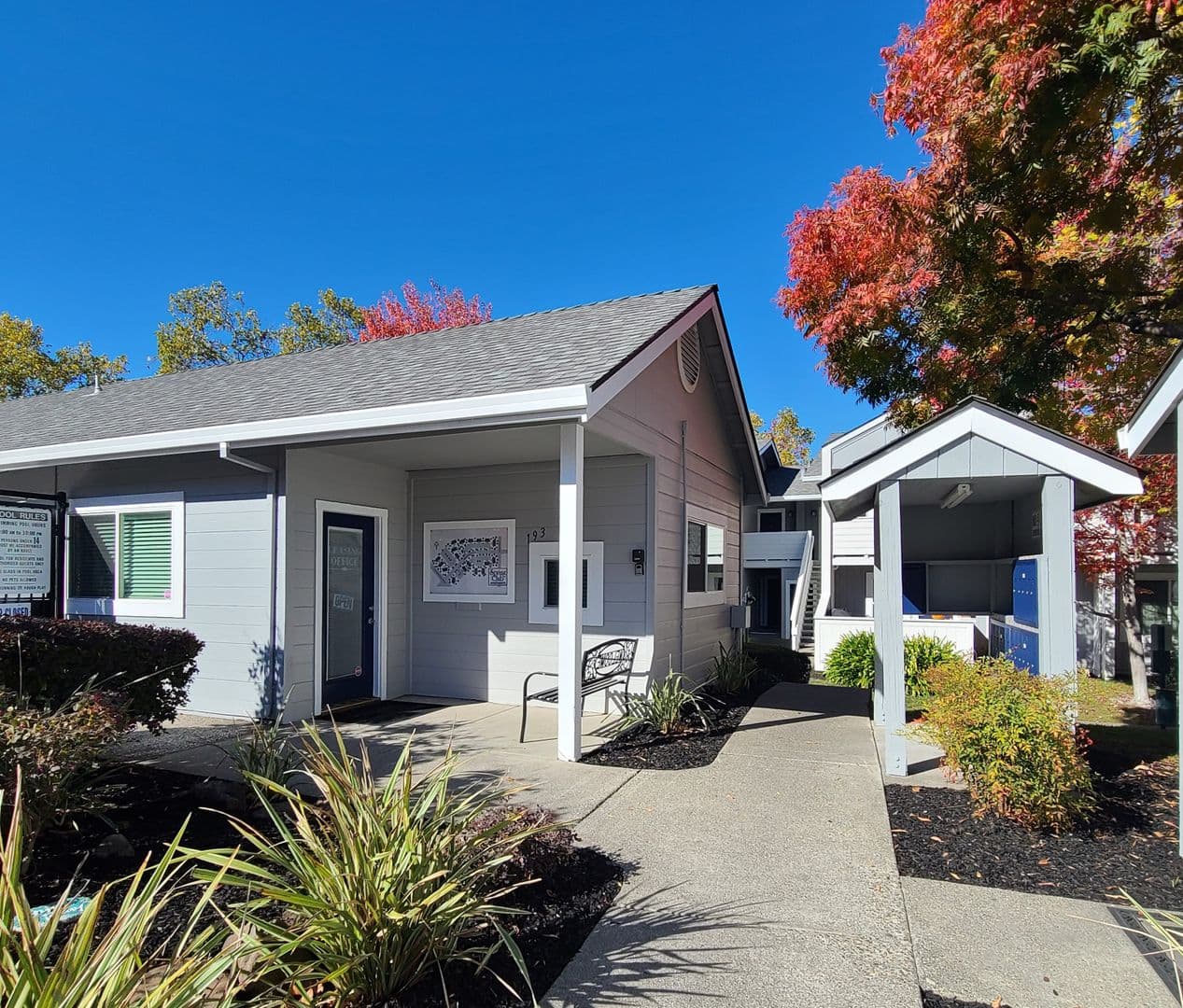 Santa Rosa Apartment: 193 Airport Blvd East