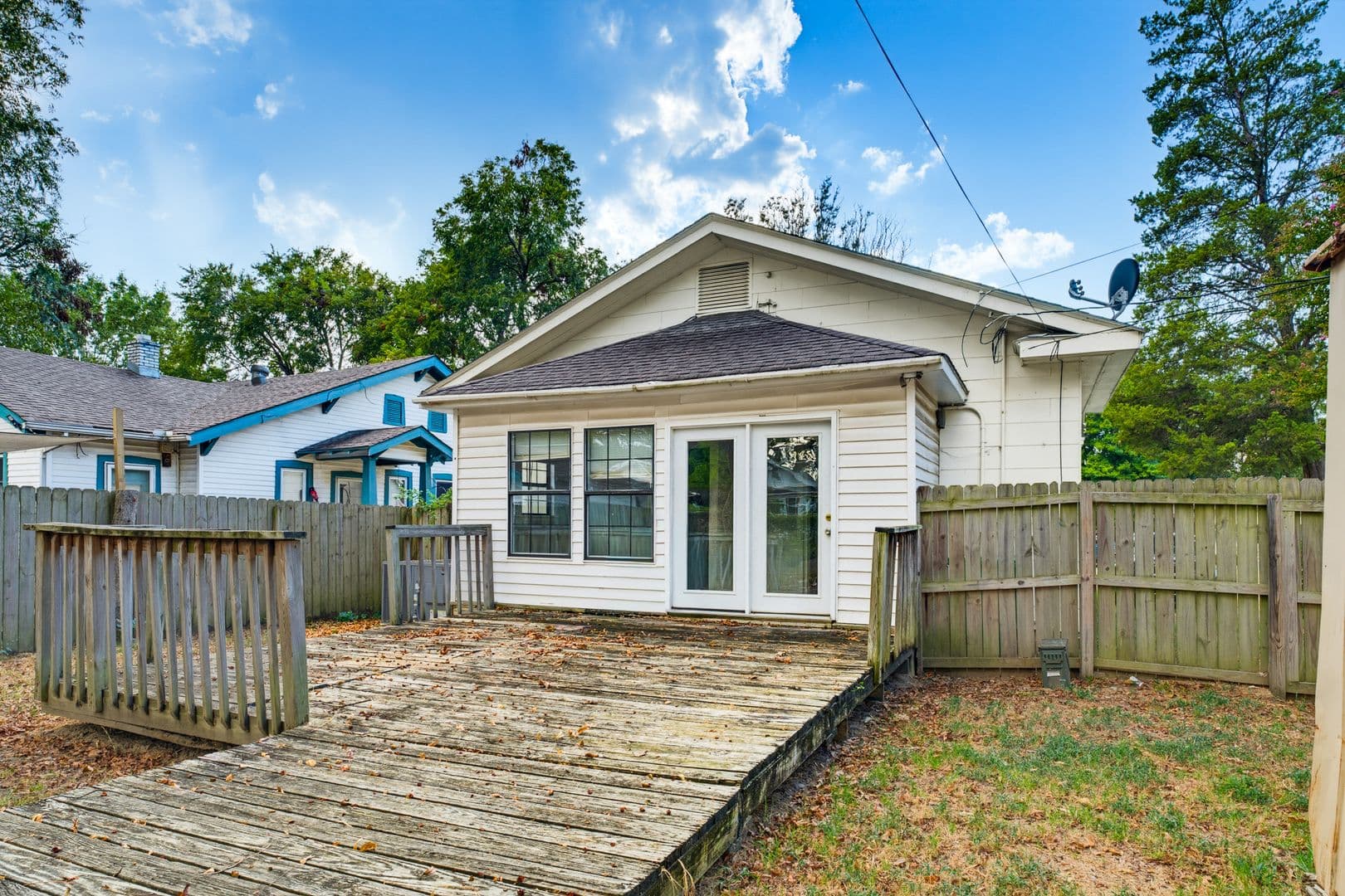 Fort Smith House: 630 Clifton Ct